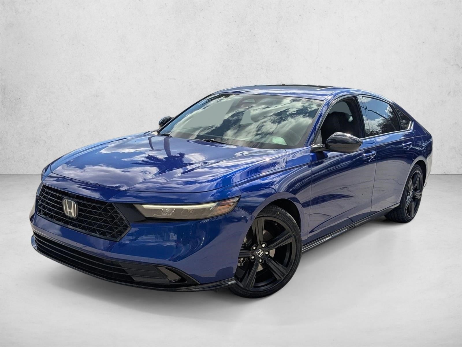 2023 Honda Accord Hybrid Sport-L's photo