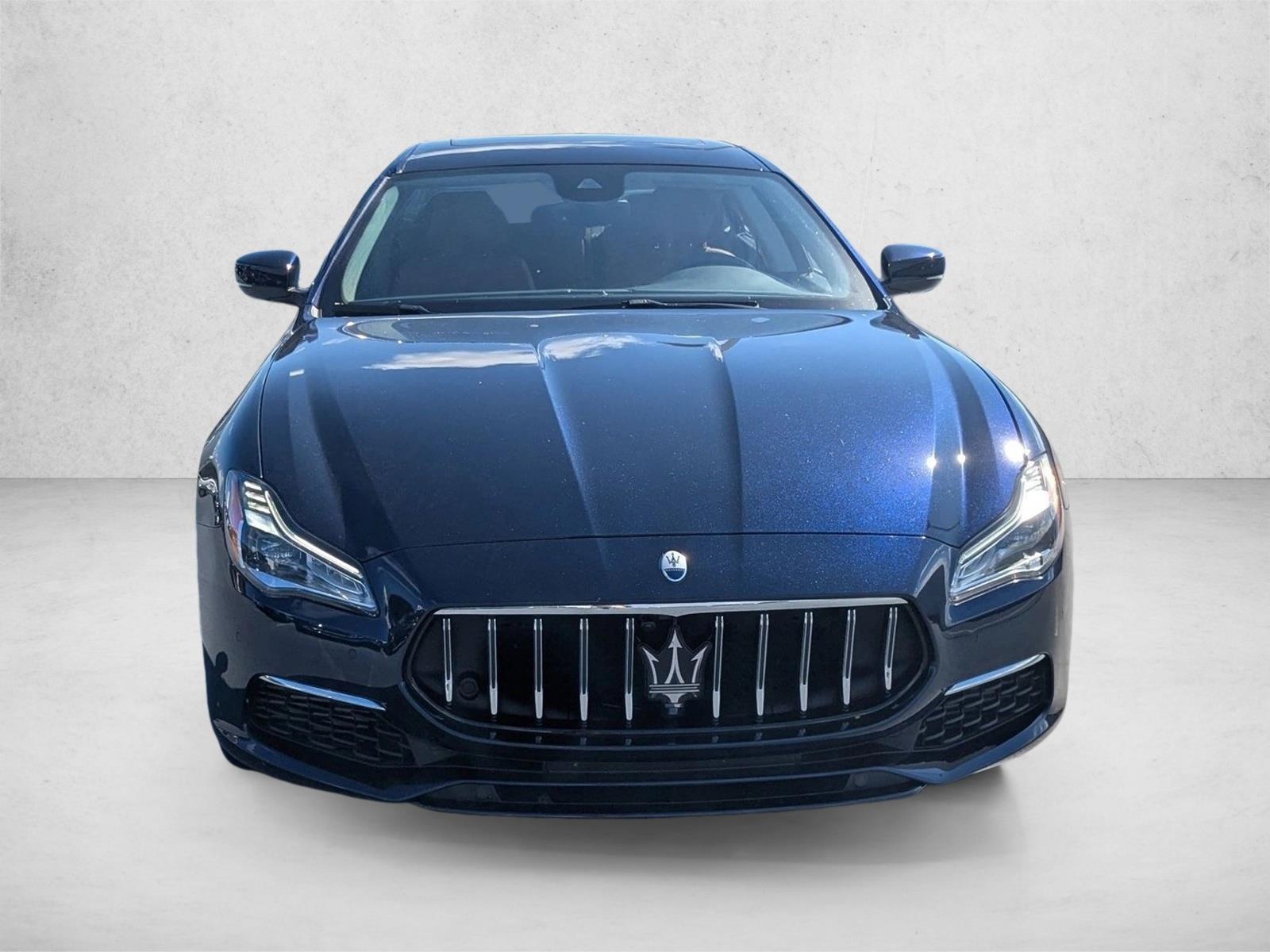 2022 Maserati Quattroporte GT photo 2