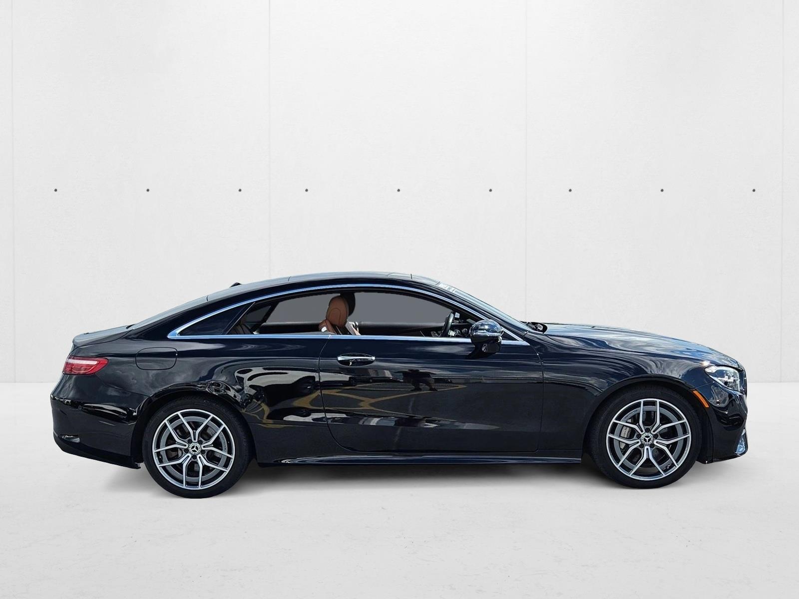 2022 Mercedes Benz E 450 4MATIC Coupe photo 4