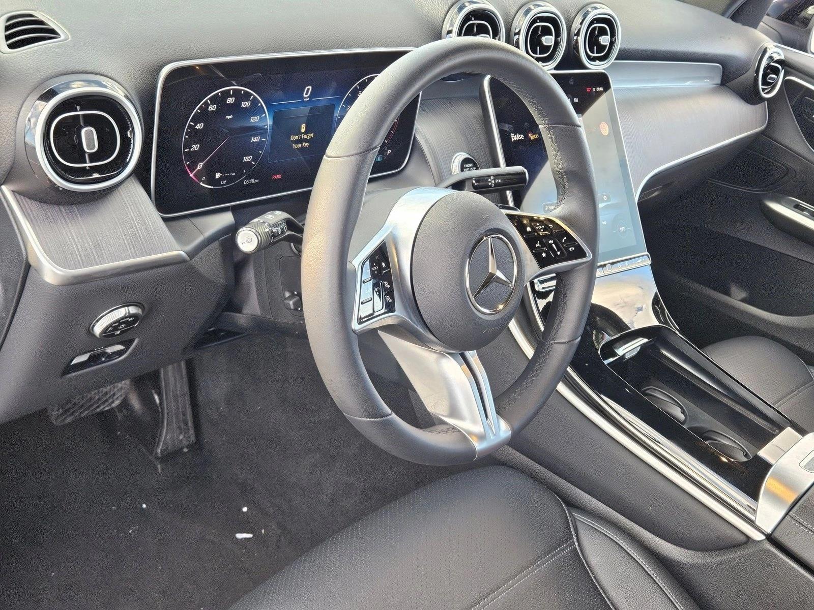 2025 Mercedes-Benz GLC Base - Photo 10