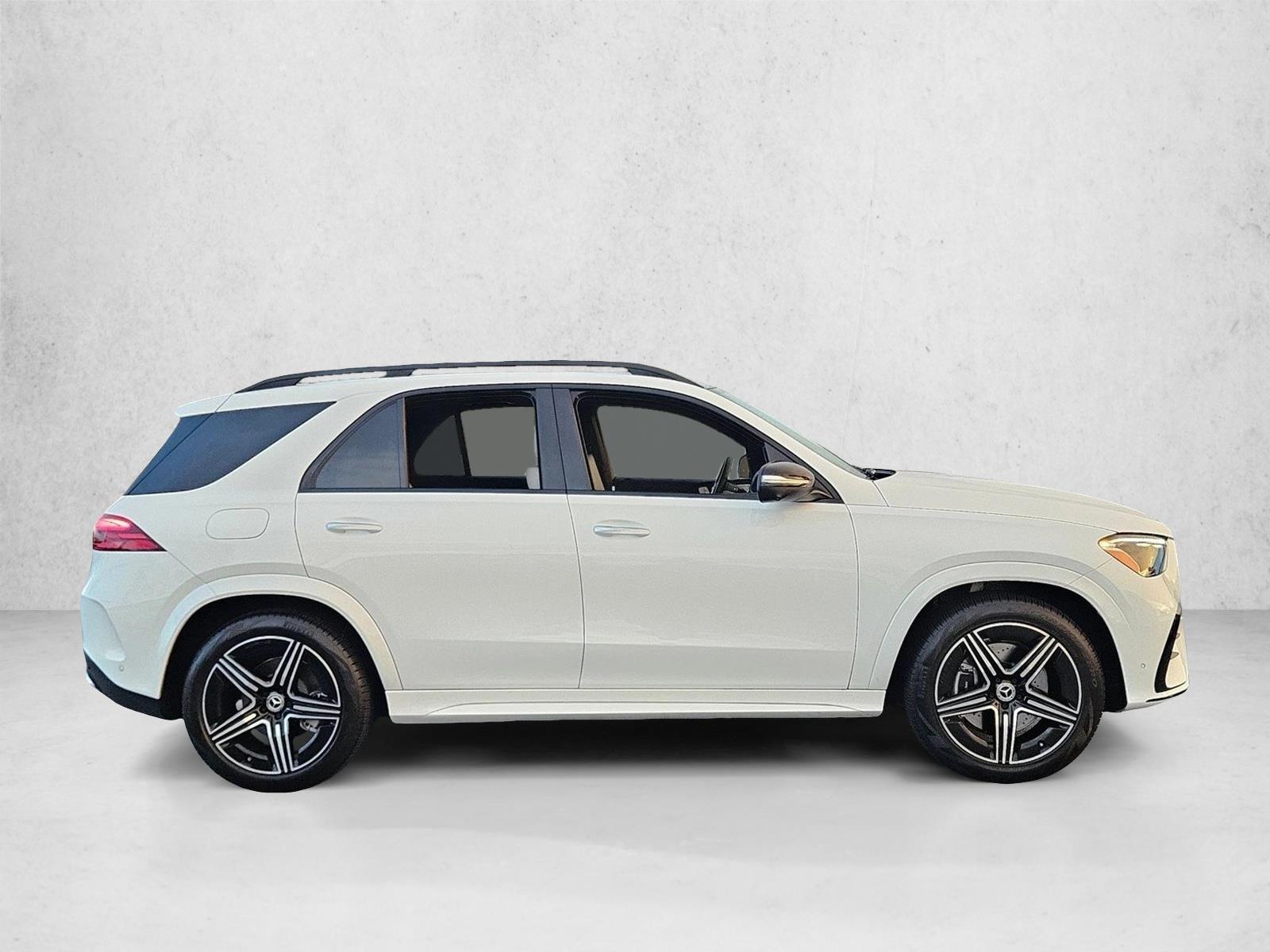 2025 Mercedes Benz GLE 350 4MATIC photo 3