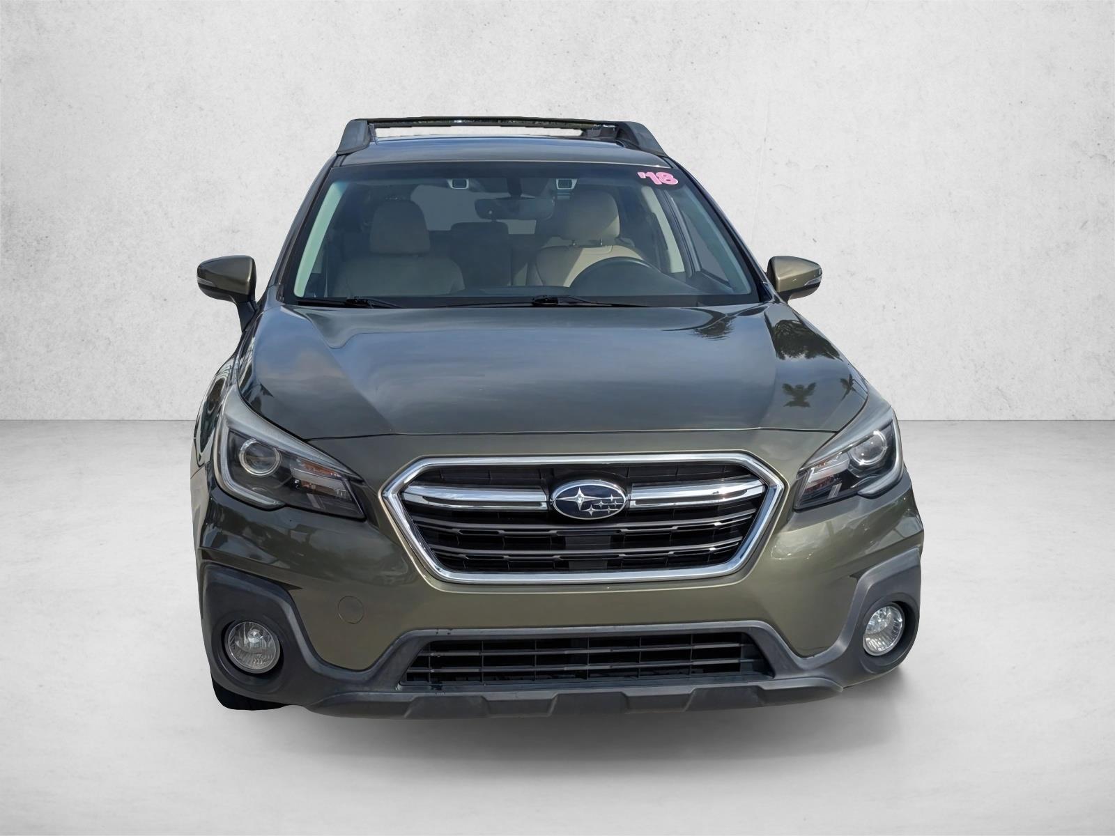 2018 Subaru Outback 2.5i Limited photo 2