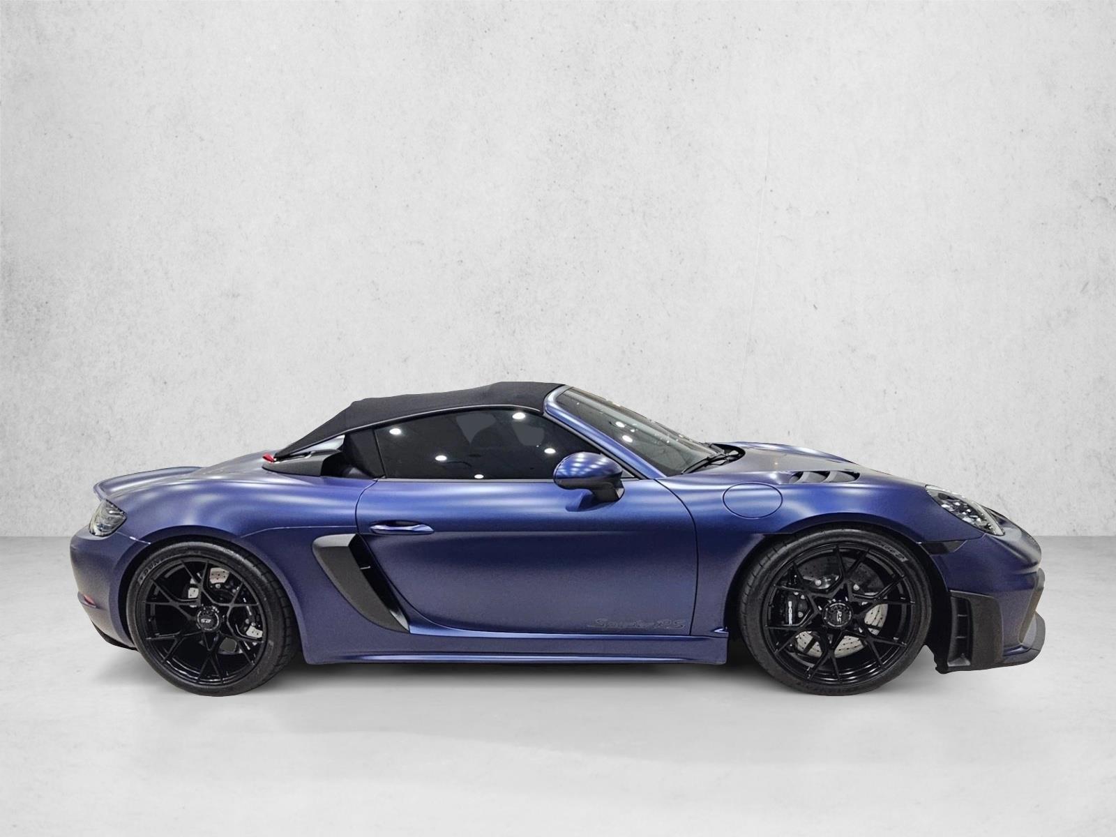 2025 Porsche Boxster Spyder photo 4