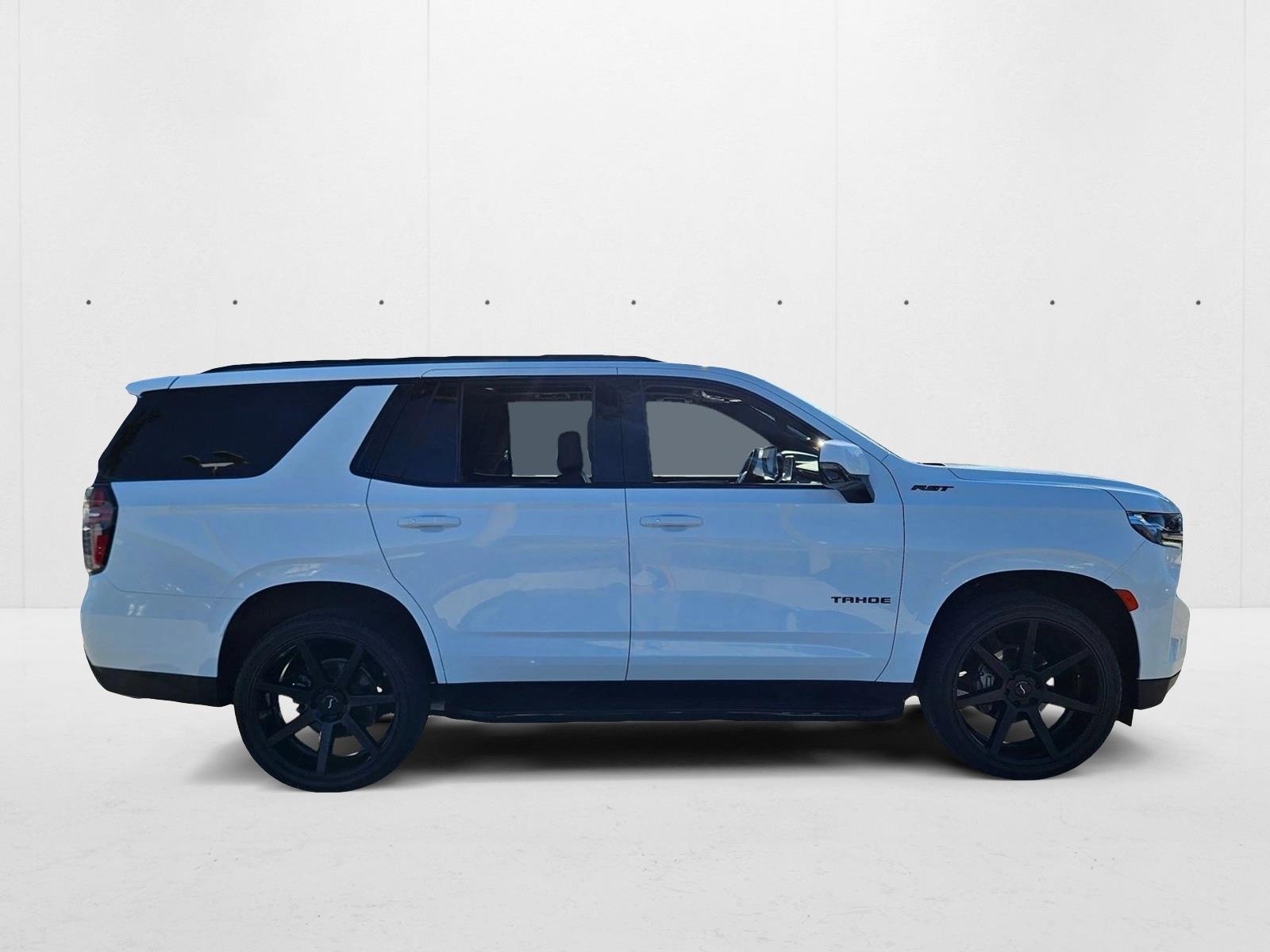 2022 Chevrolet Tahoe RST photo 4