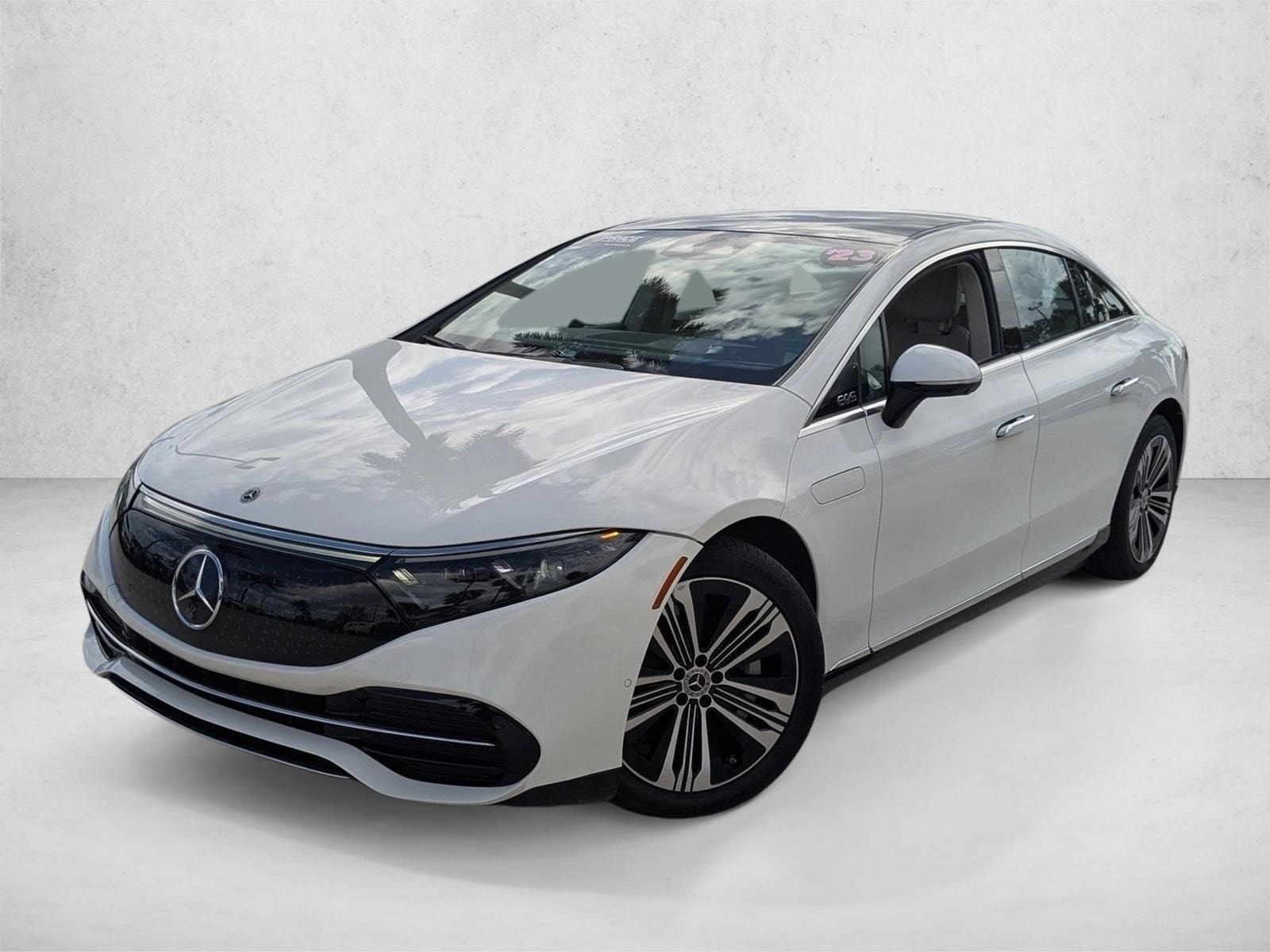 2023 Mercedes-Benz EQS Base's photo