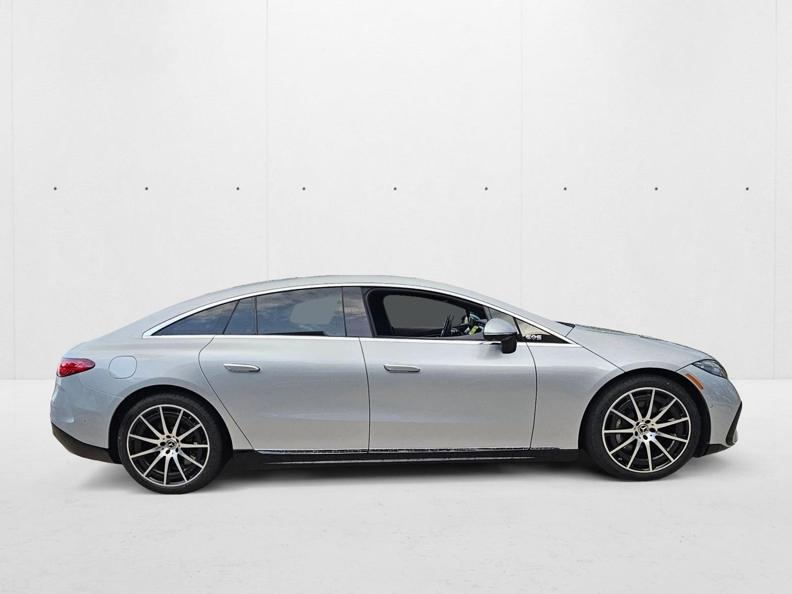 2022 Mercedes Benz EQS Sedan 450 photo 4