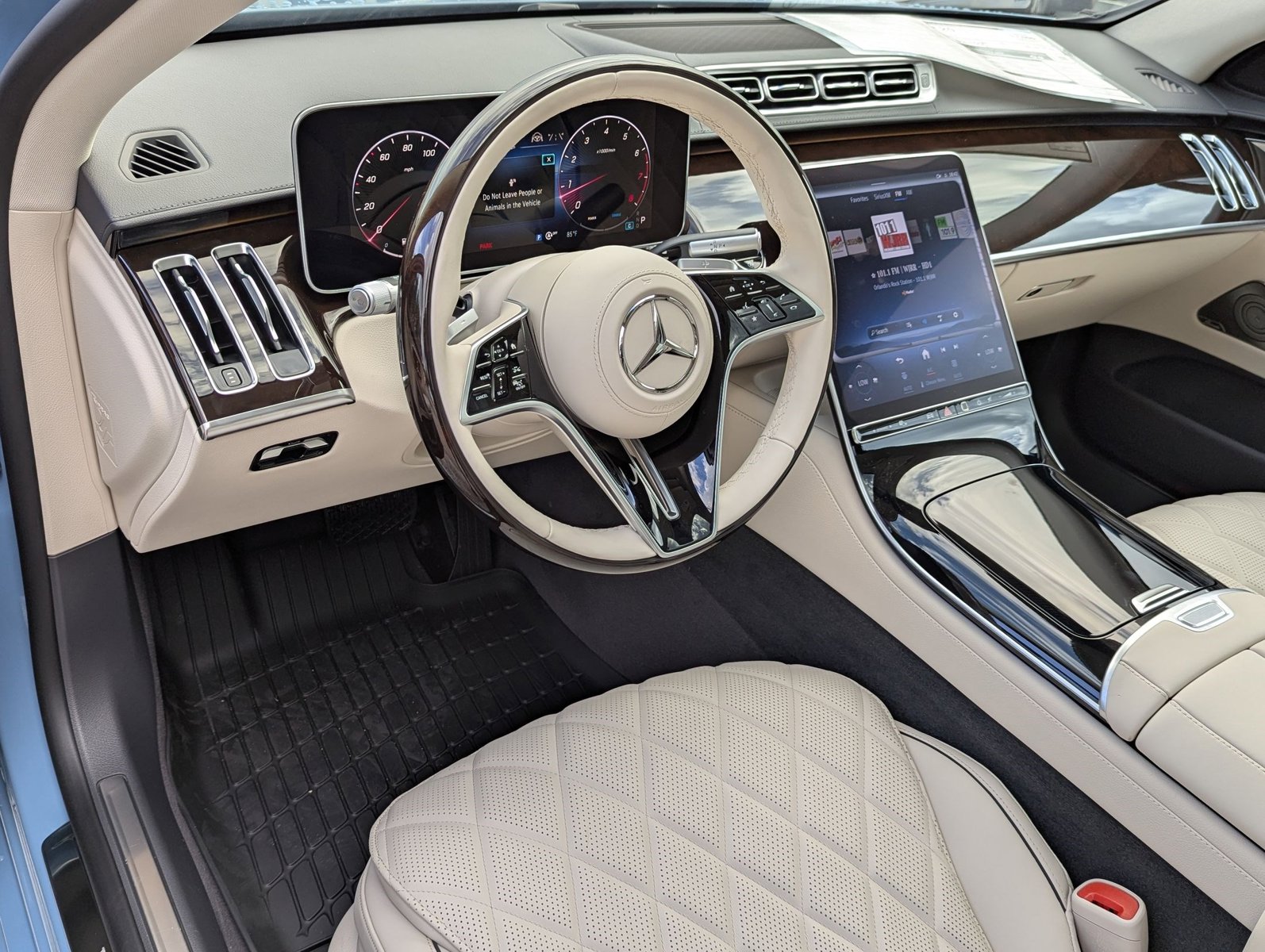 2026 Mercedes Benz S 580 4MATIC photo 3