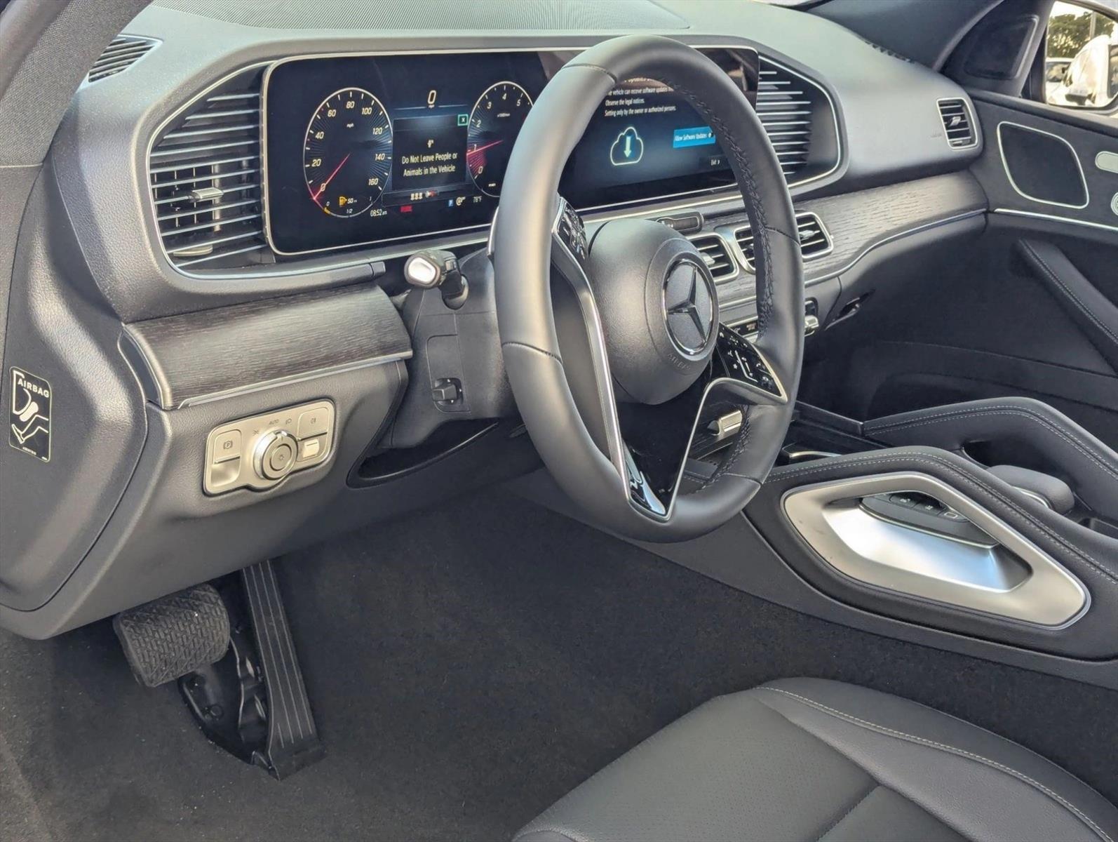 2026 Mercedes Benz GLE 350 photo 3