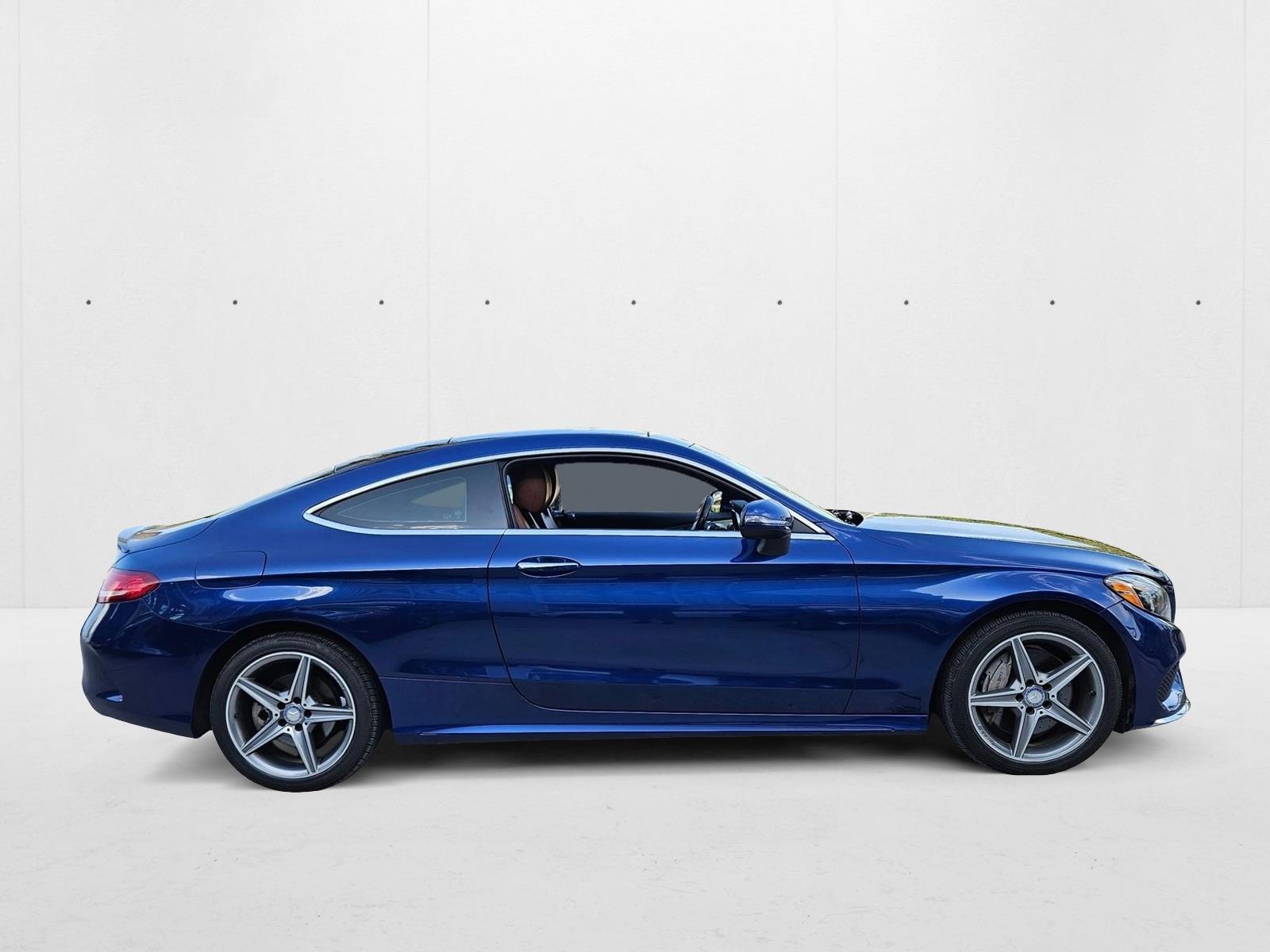 2017 Mercedes Benz C 300 4MATIC Coupe photo 4