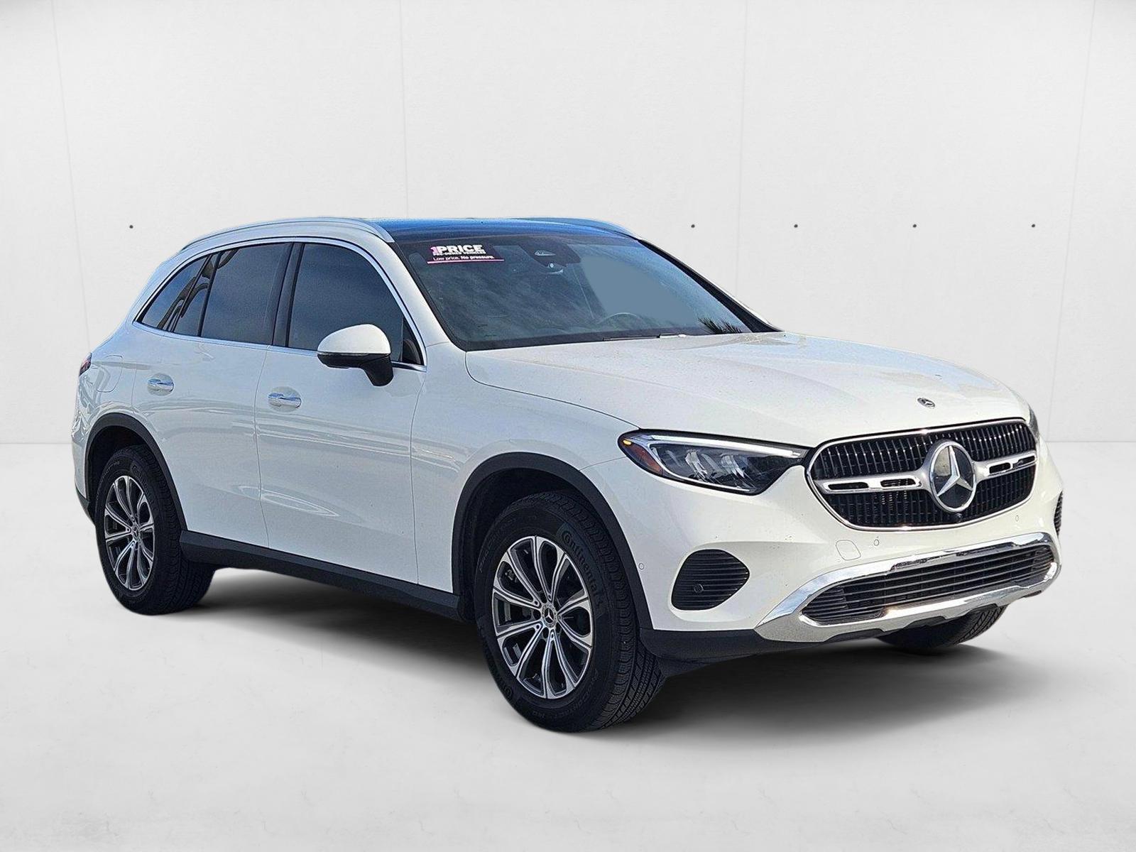 2025 Mercedes Benz GLC 4MATIC photo 3