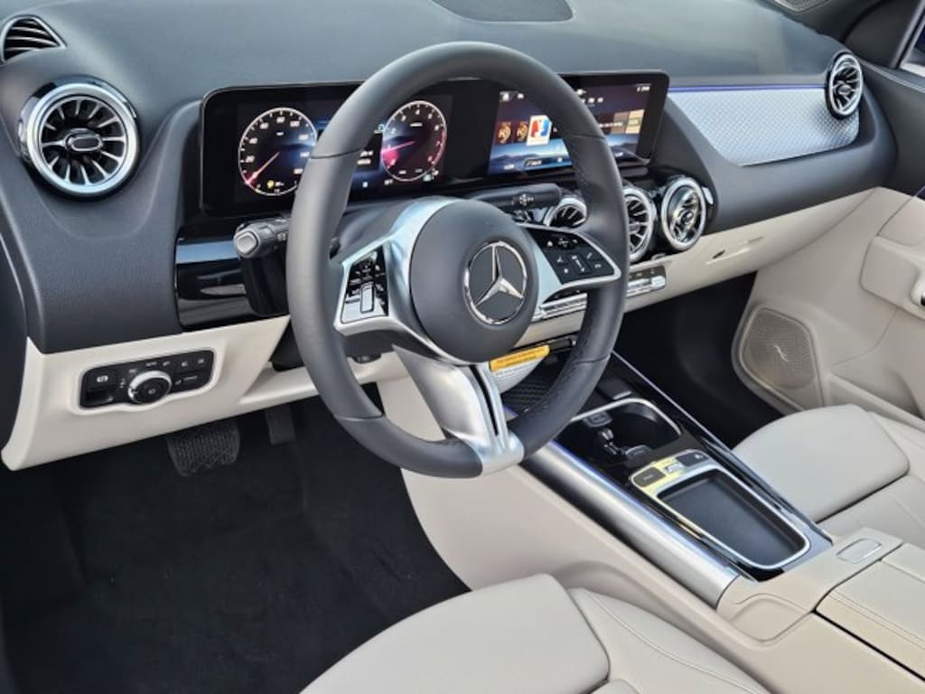 Used 2024 MercedesBenz GLA 250 For Sale Hollywood FL RJ617265