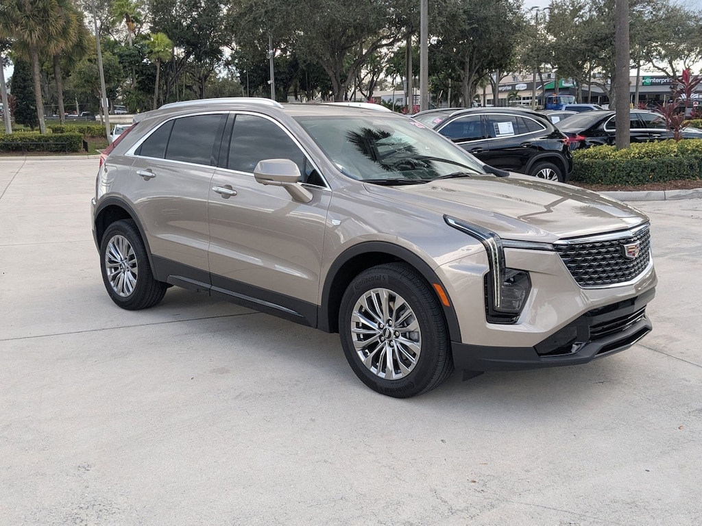 Used 2025 CADILLAC XT4 Premium Luxury SUV