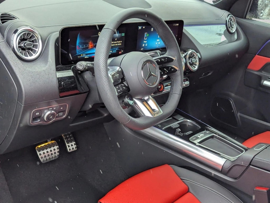 New 2026 Mercedes-Benz AMG GLA 35 AMG ® GLA 35 4MATIC ® SUV SUV