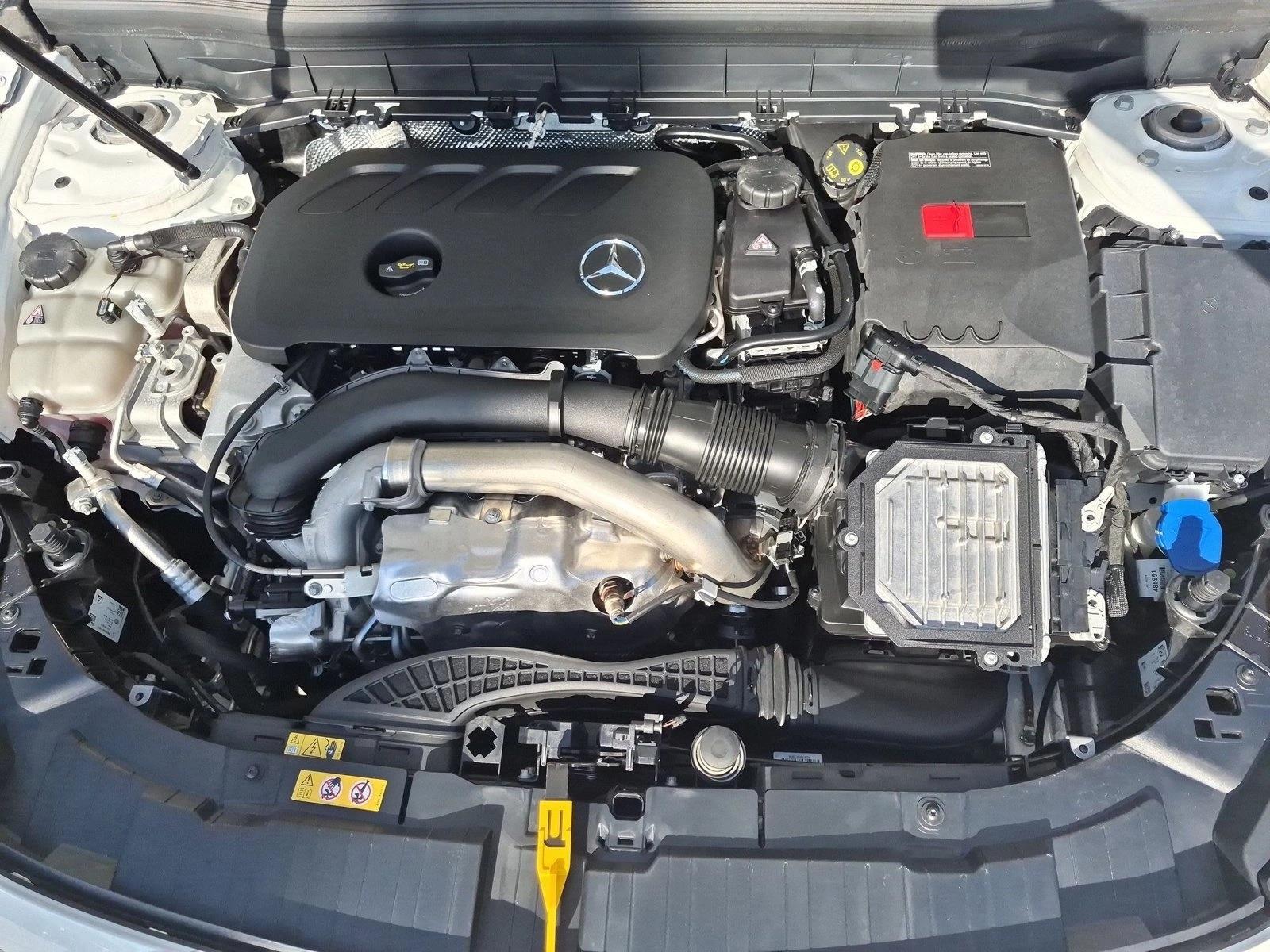 2026 Mercedes-Benz GLB GLB 250 - Photo 23