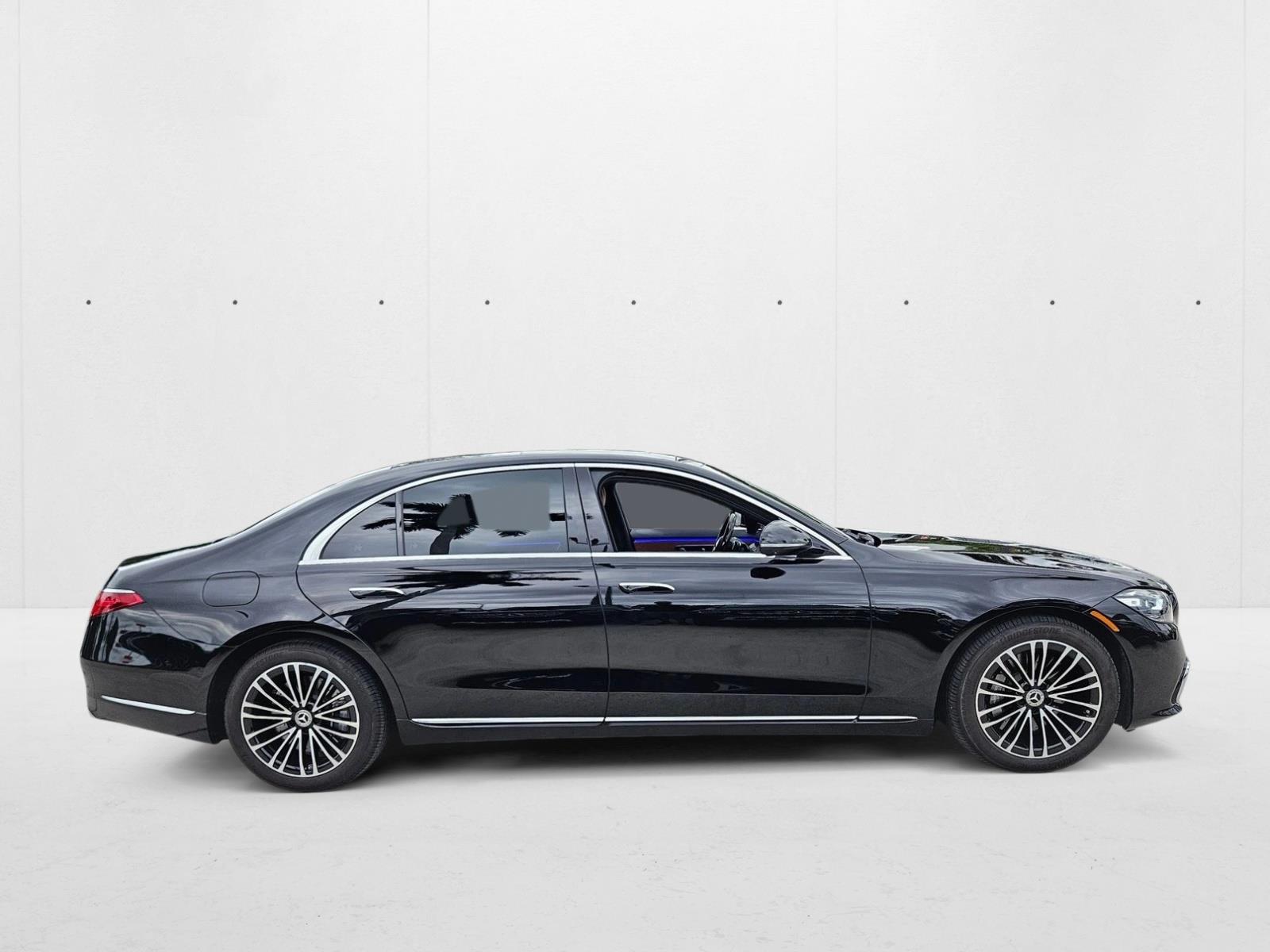 2024 Mercedes Benz S 580 4MATIC photo 2