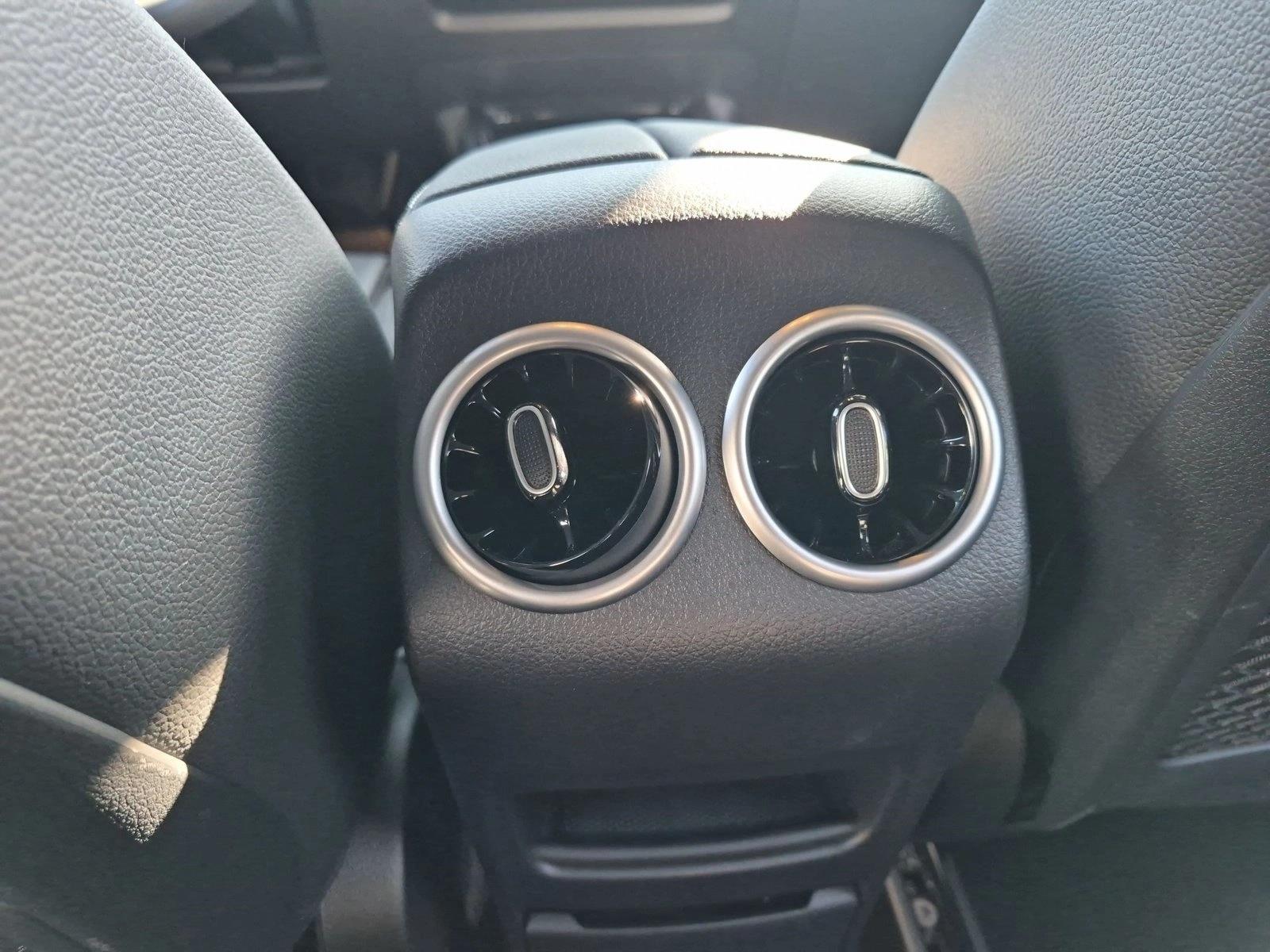 2026 Mercedes-Benz GLA GLA 250 - Photo 16