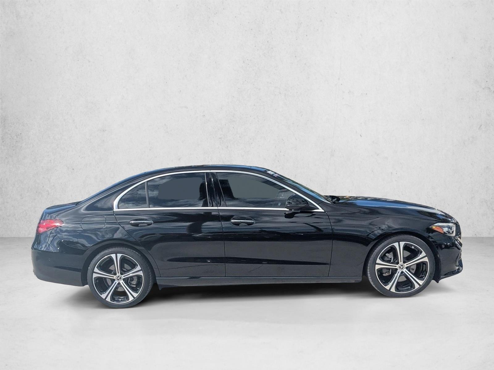 2025 Mercedes Benz C 300 Sedan photo 4