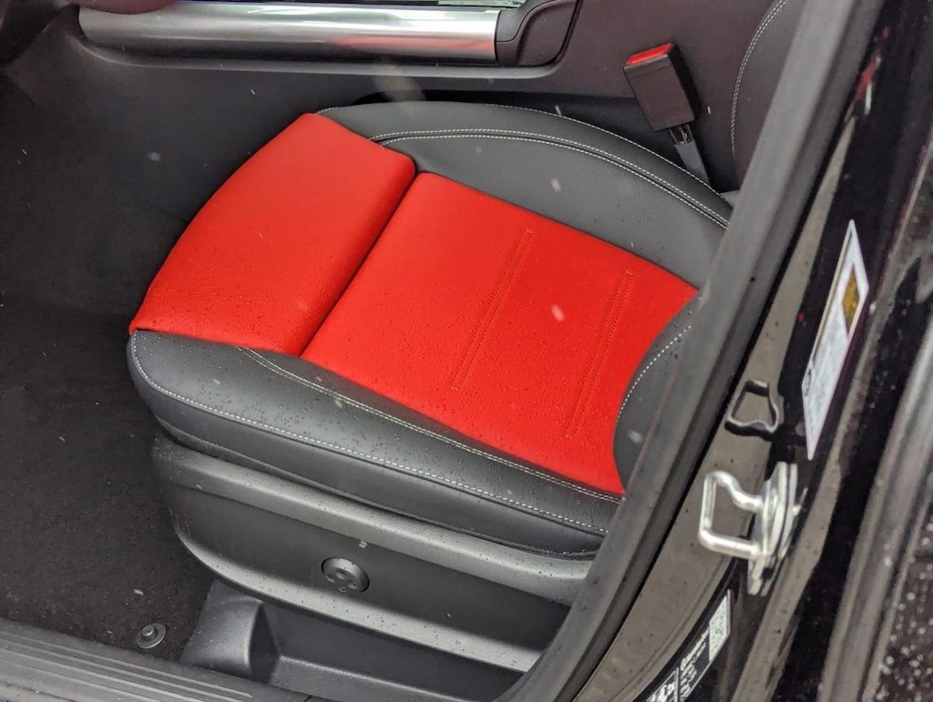 New 2026 Mercedes-Benz AMG GLA 35 AMG ® GLA 35 4MATIC ® SUV SUV