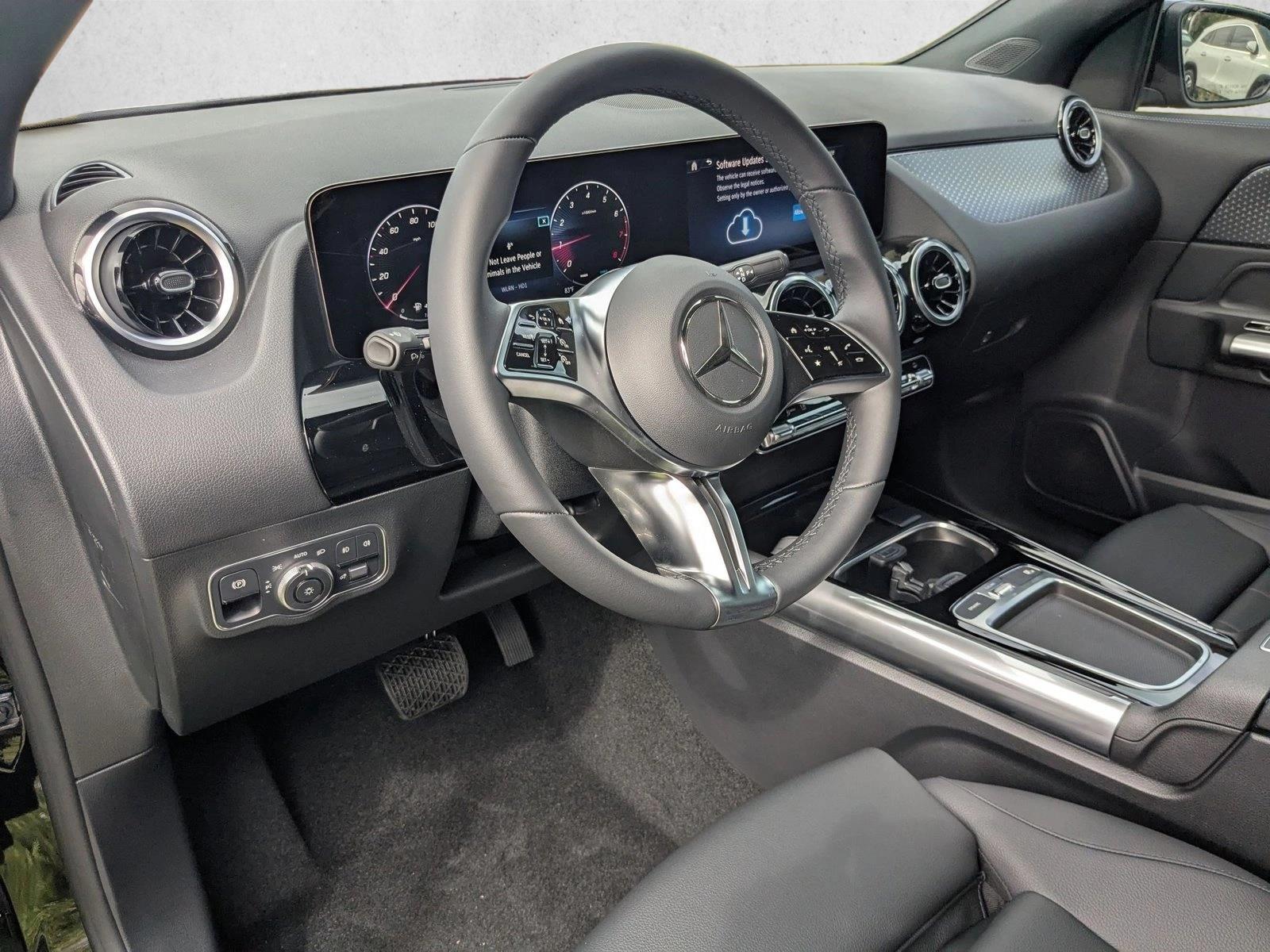 2026 Mercedes Benz GLA 250 photo 2