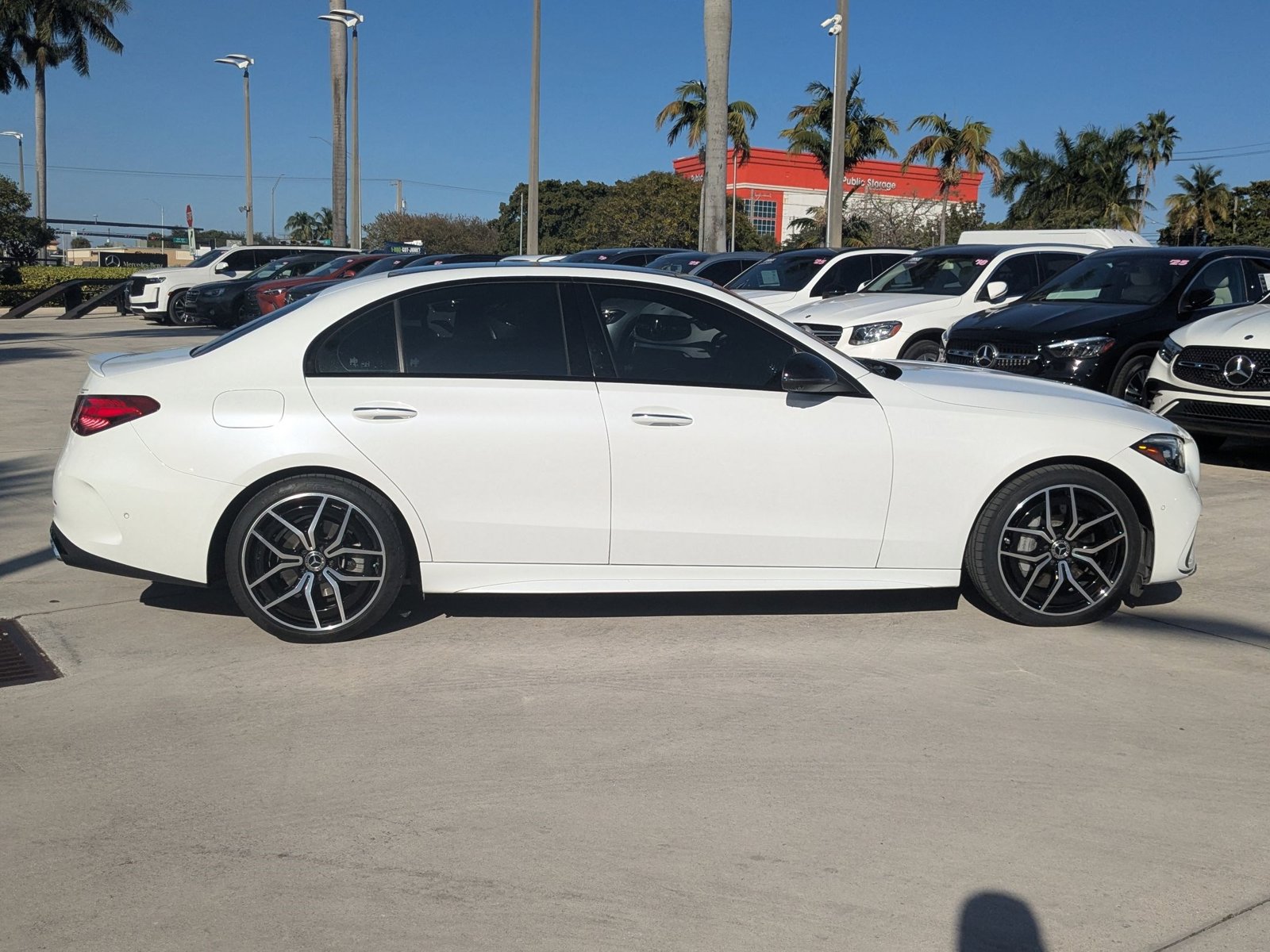 2023 Mercedes Benz C 300 Sedan photo 4