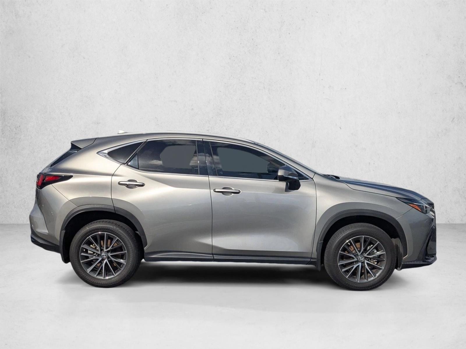 2022 Lexus NX 350 Premium AWD photo 4