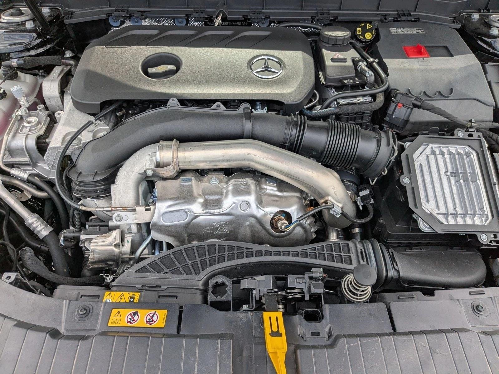 2026 Mercedes-Benz GLB GLB 250 - Photo 15