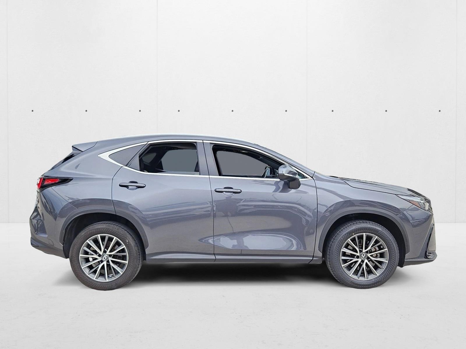 2022 Lexus NX 350 Premium photo 4