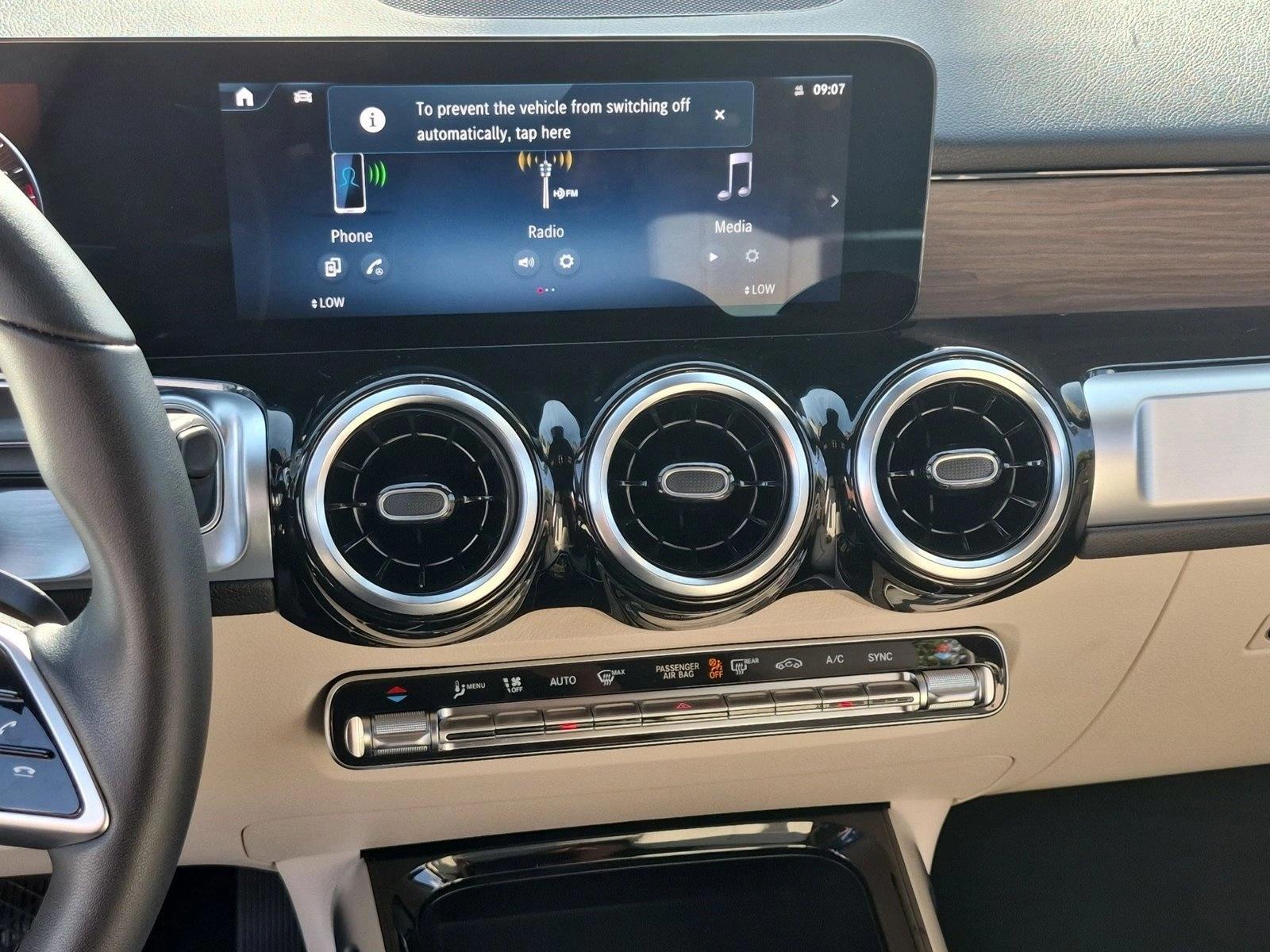 2026 Mercedes-Benz GLB GLB 250 - Photo 14