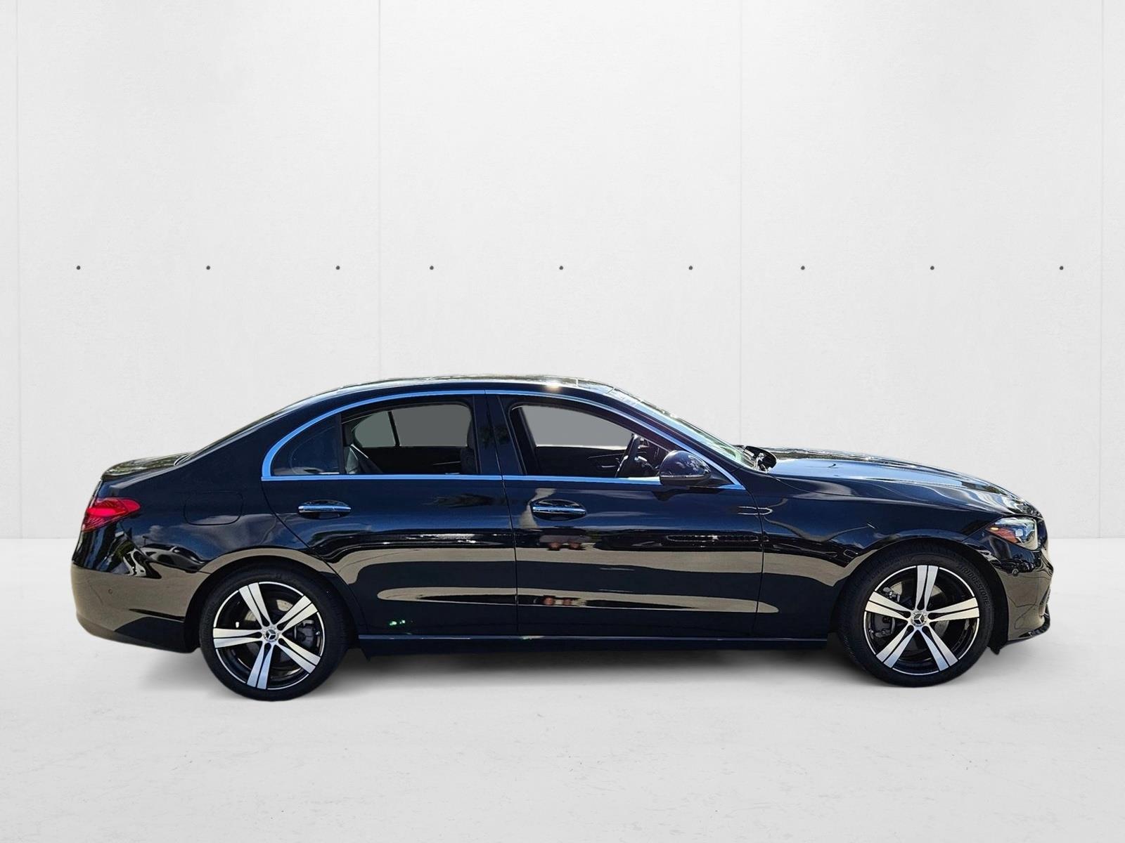 2025 Mercedes Benz C 300 Sedan photo 4