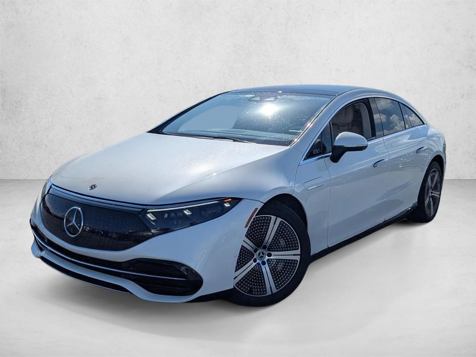 2022 Mercedes-Benz EQS's photo