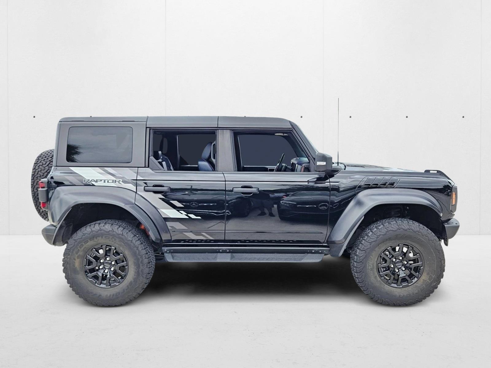 2023 Ford Bronco Raptor photo 4