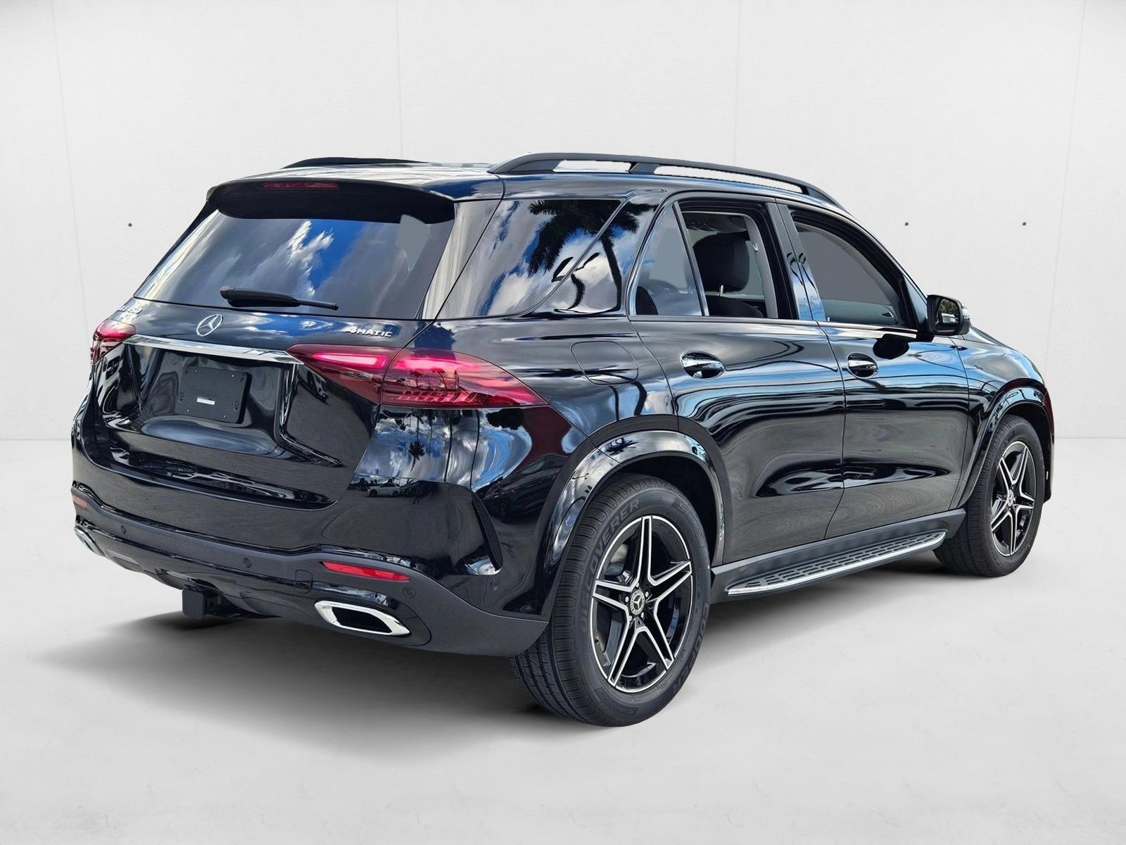 2026 Mercedes Benz GLE 450 4MATIC photo 2