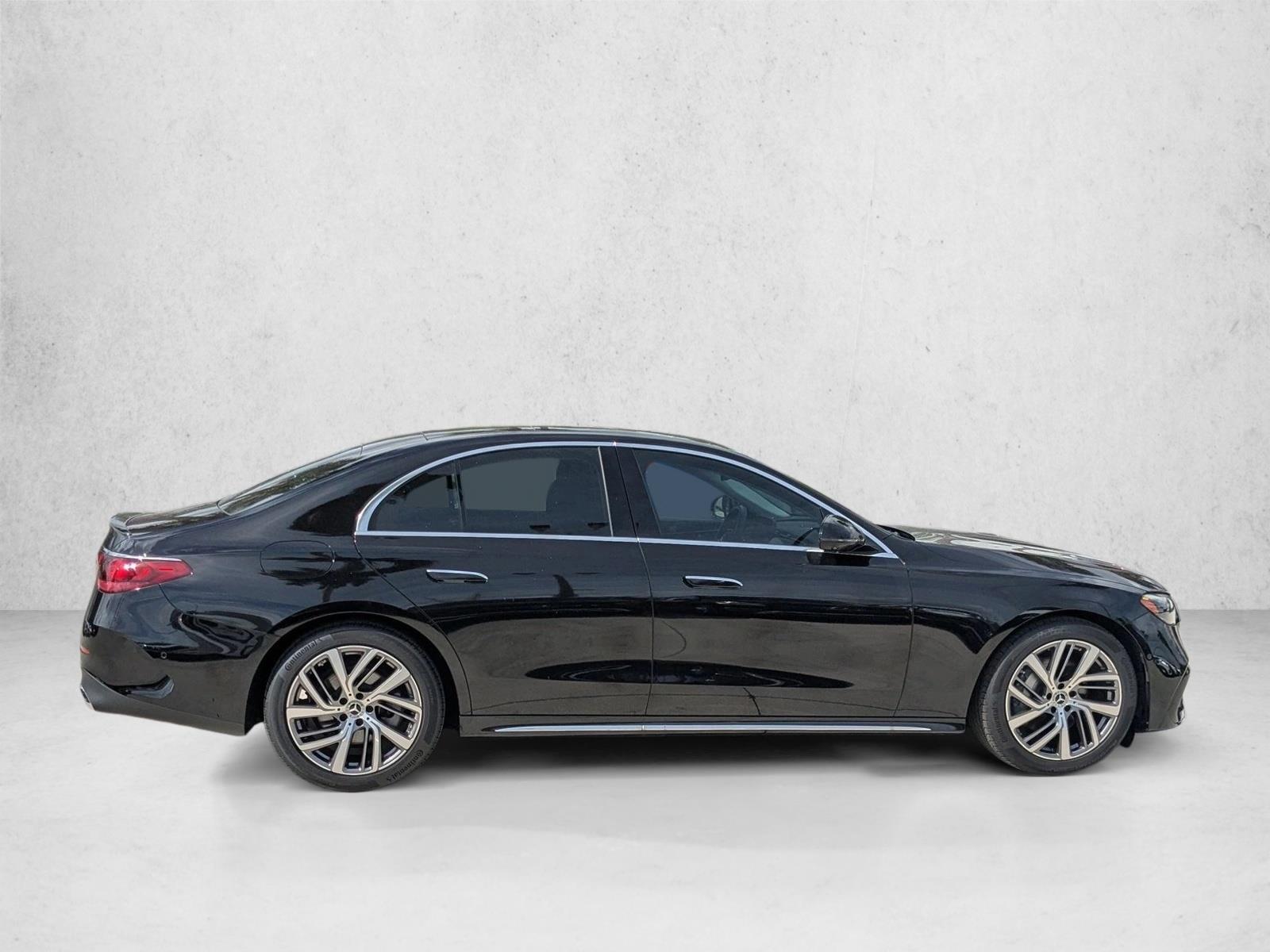 2025 Mercedes Benz E 350 Sedan photo 4