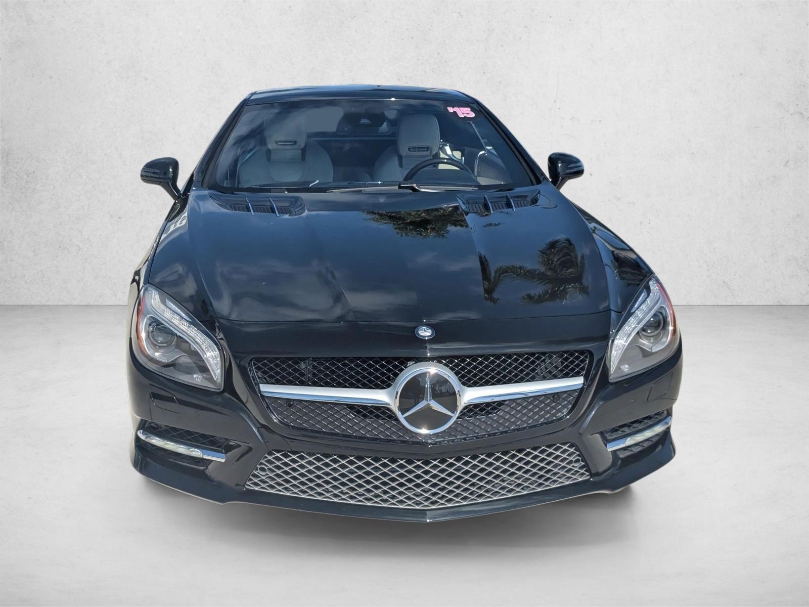 2015 Mercedes Benz SL 400 photo 2