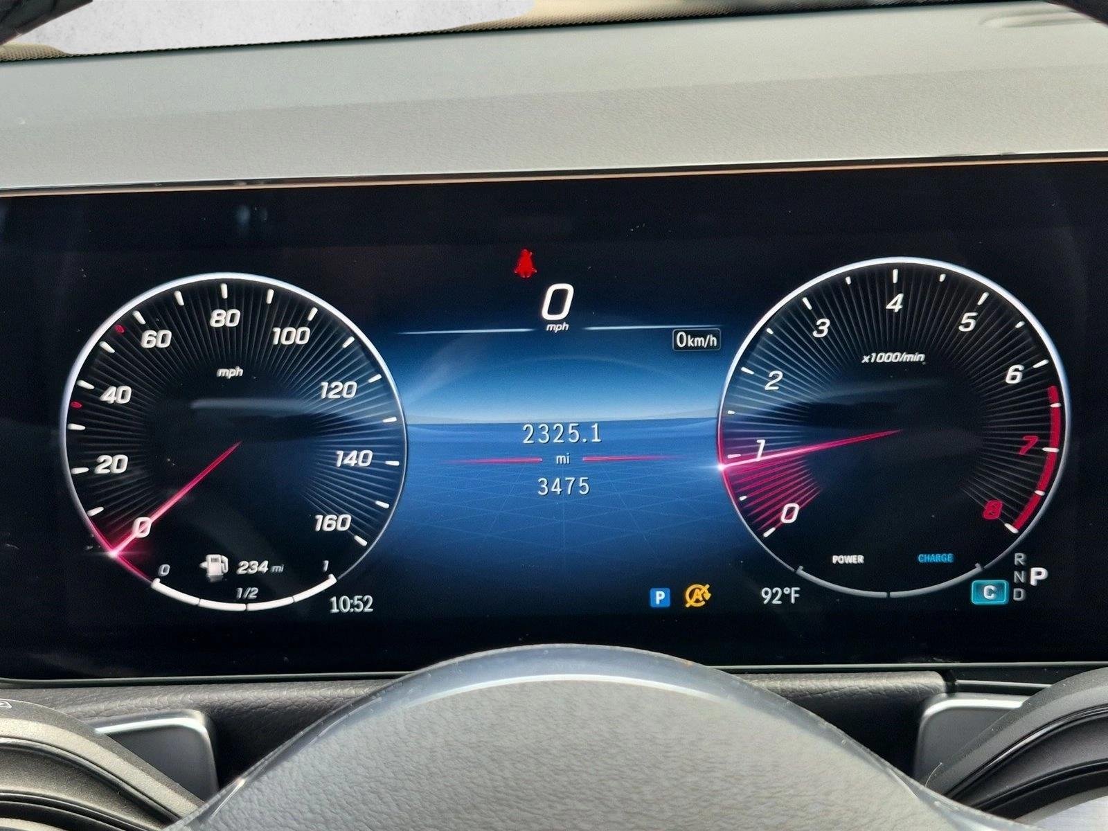 2026 Mercedes-Benz GLB GLB 250 - Photo 11