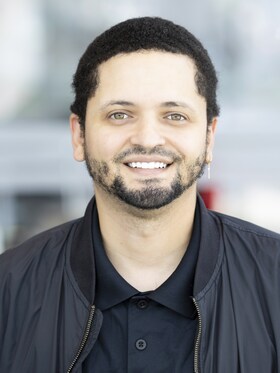 Staff member Justin Moxam from ID_99ffcaa2772e