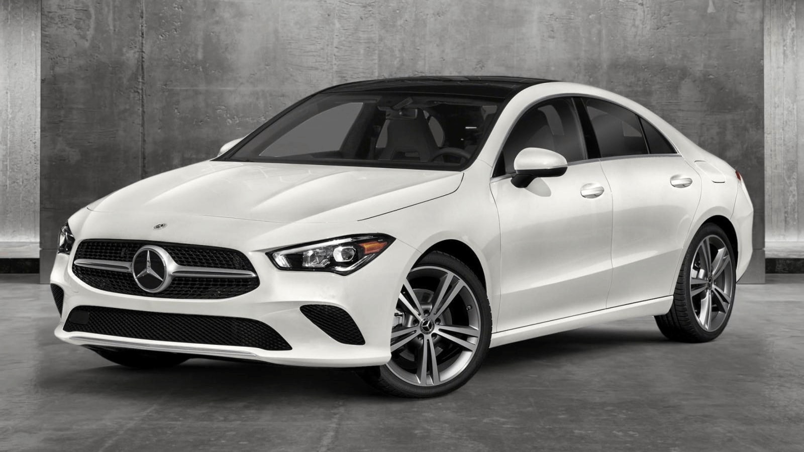 Mercedes-Benz CLA 250 Coupe in Polar White