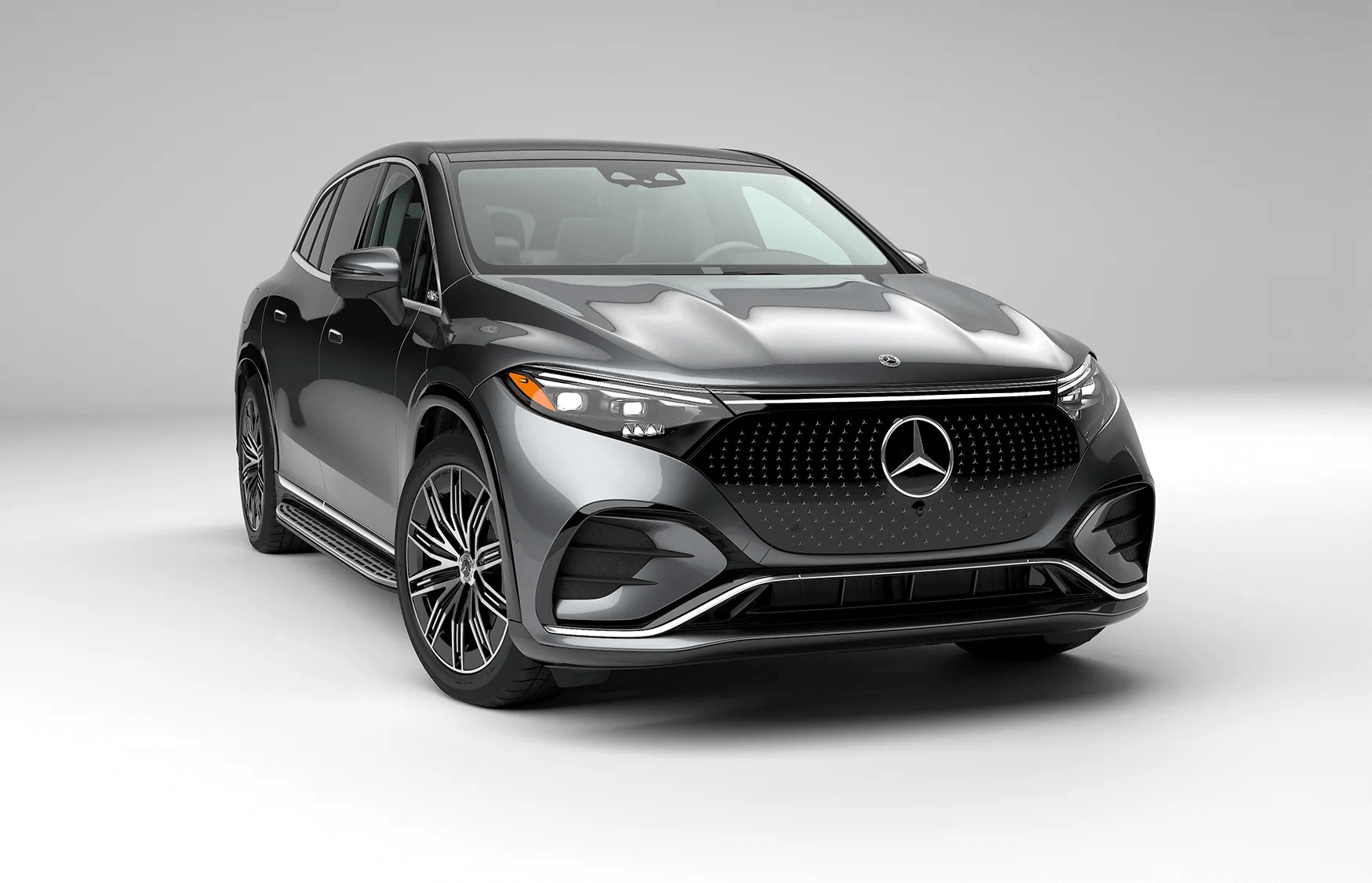 Learn about the exterior design features of the 2025 Mercedes-Benz EQS SUV Exterior shot of the Mercedes-Benz EQS SUV showing the front grille