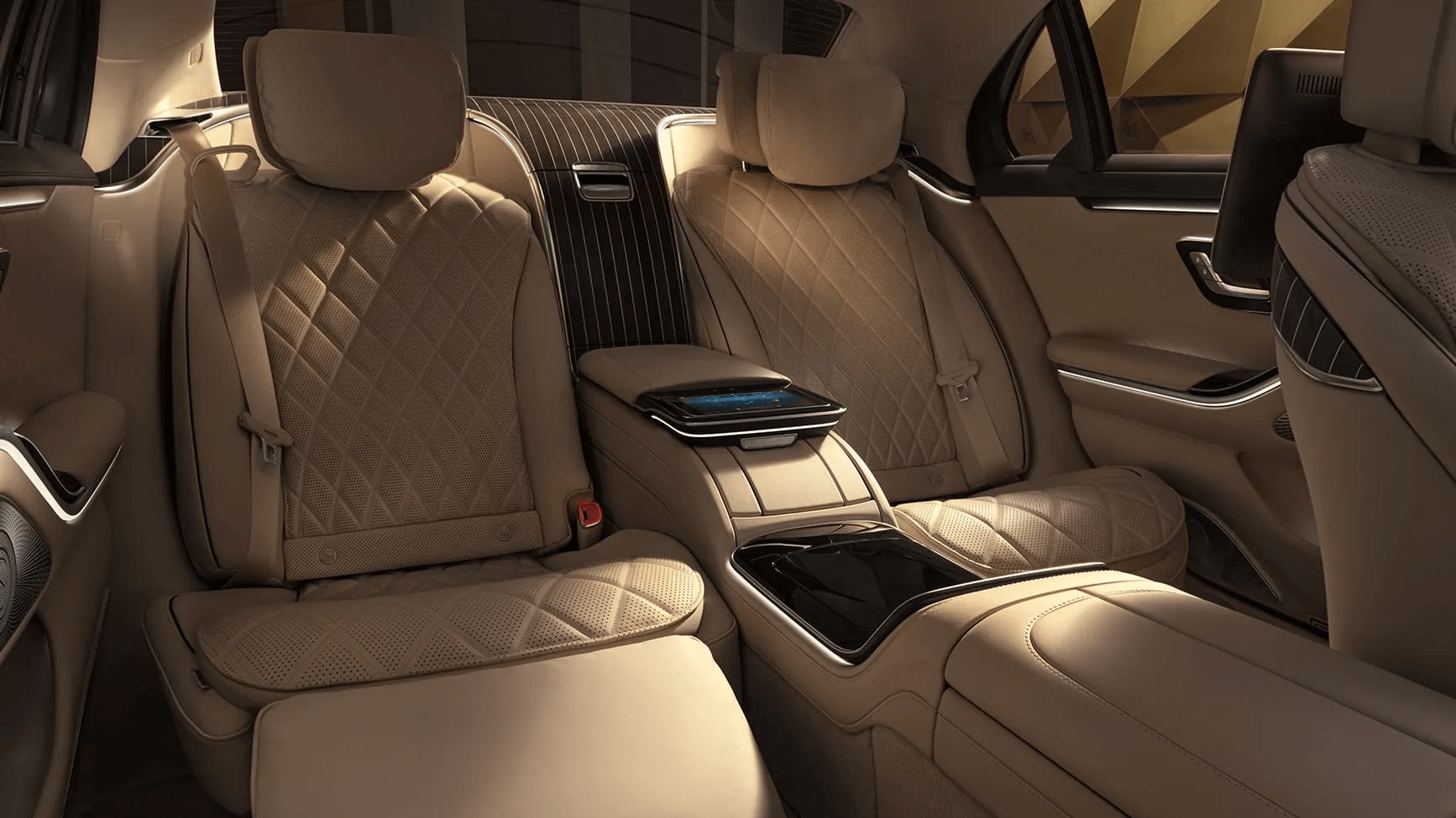 Mercedes-Benz S-Class interior dashboard and front seats