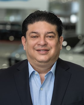 Staff member Francisco Ordonez from ID_6c884b989cde