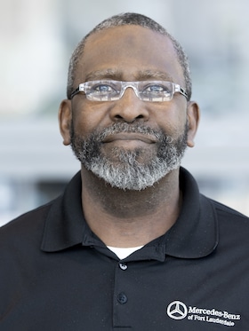 Staff member Daren Davis from ID_a949d8ed8fdc