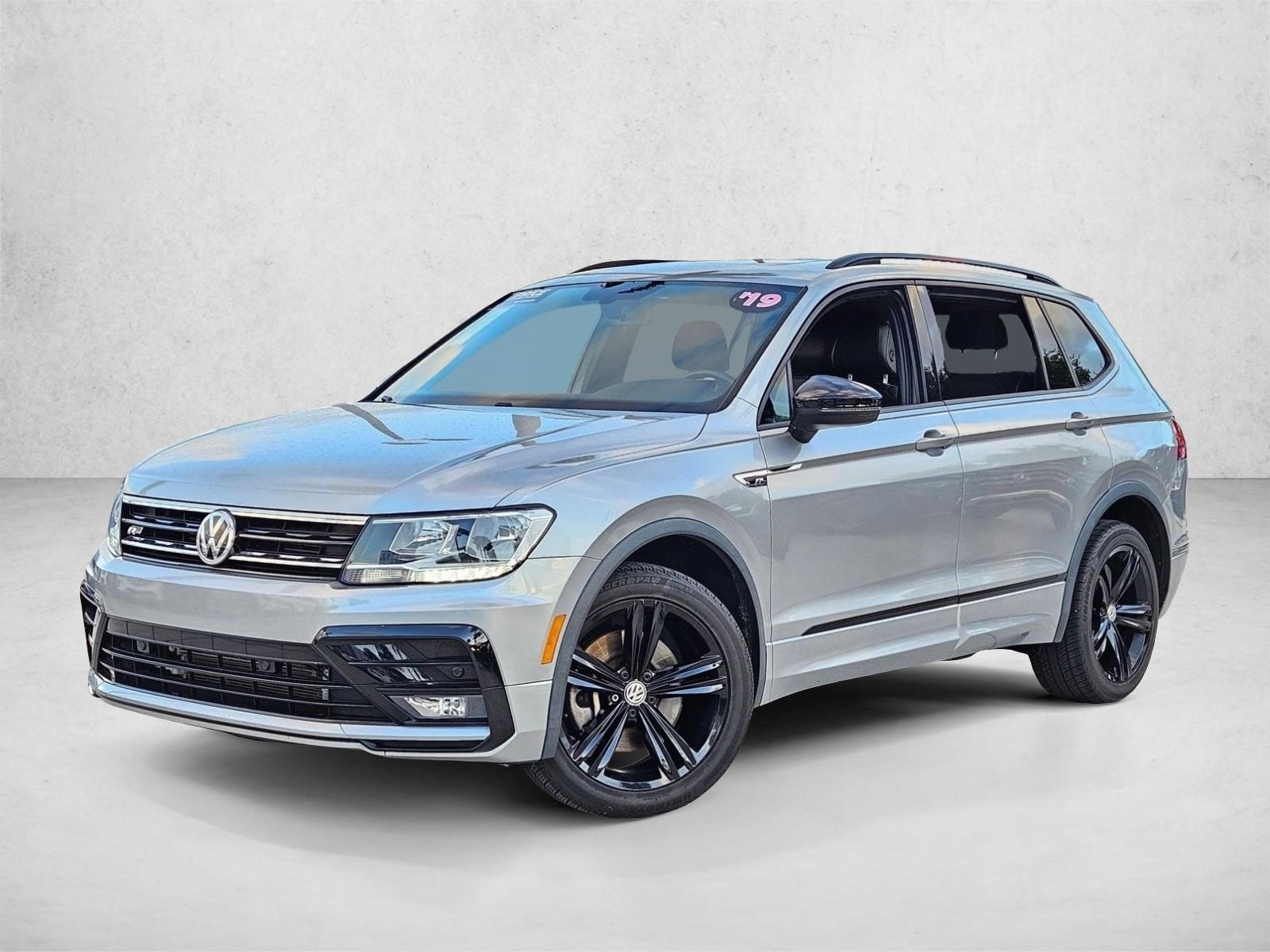 2019 Volkswagen Tiguan SEL R-Line