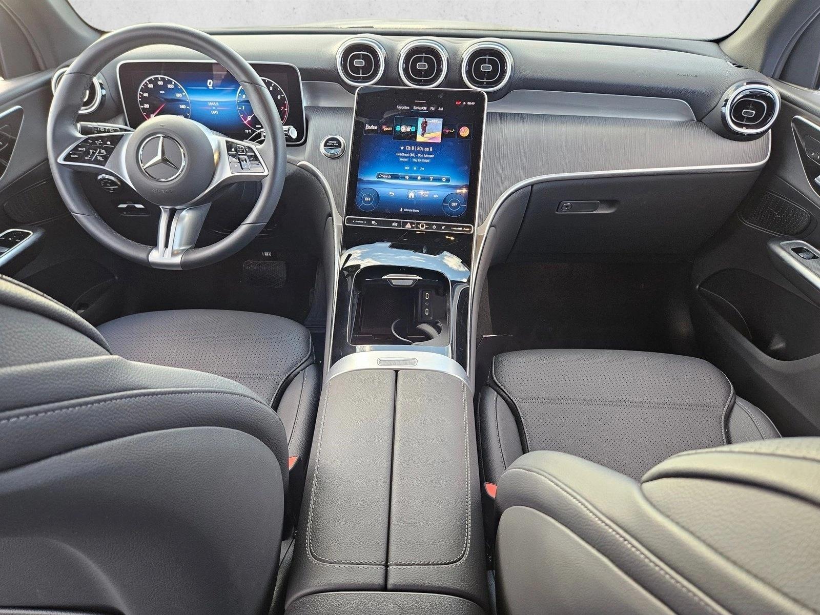2025 Mercedes-Benz GLC Base - Photo 15