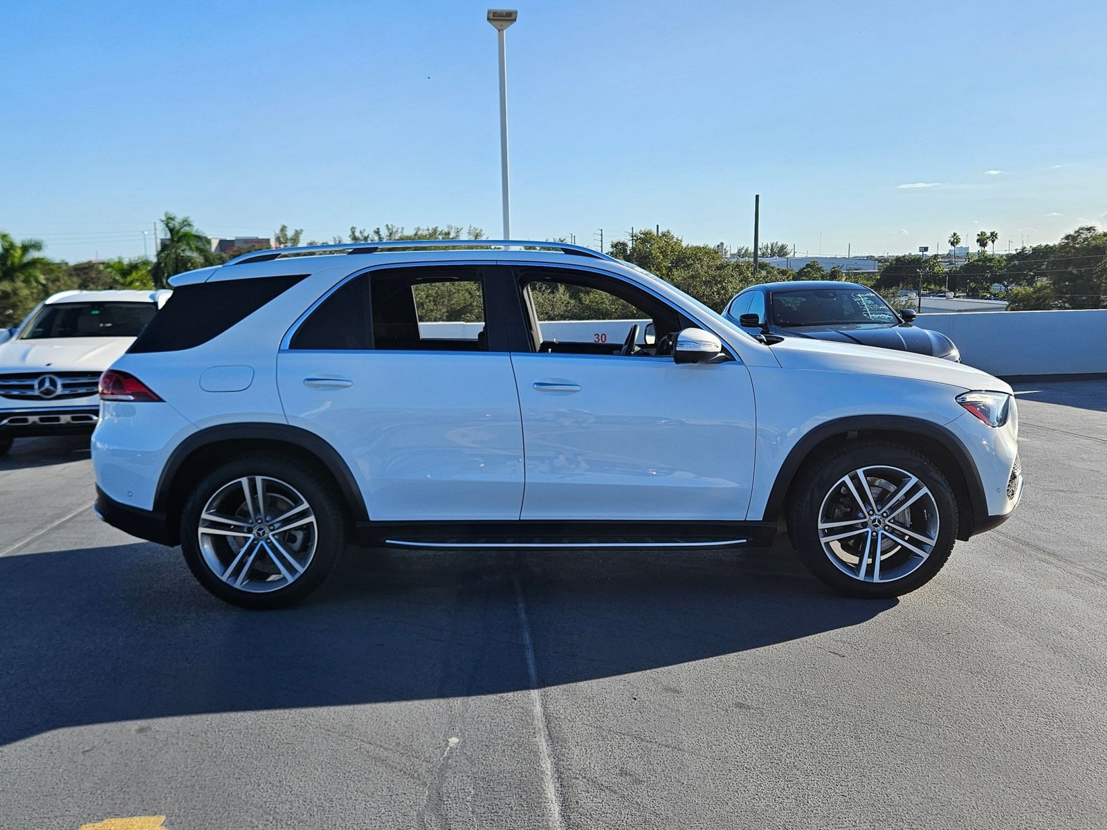 2022 Mercedes Benz GLE 350 photo 4