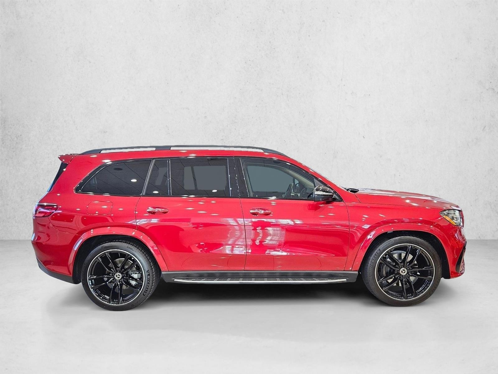 2024 Mercedes Benz GLS 4MATIC 580 photo 4