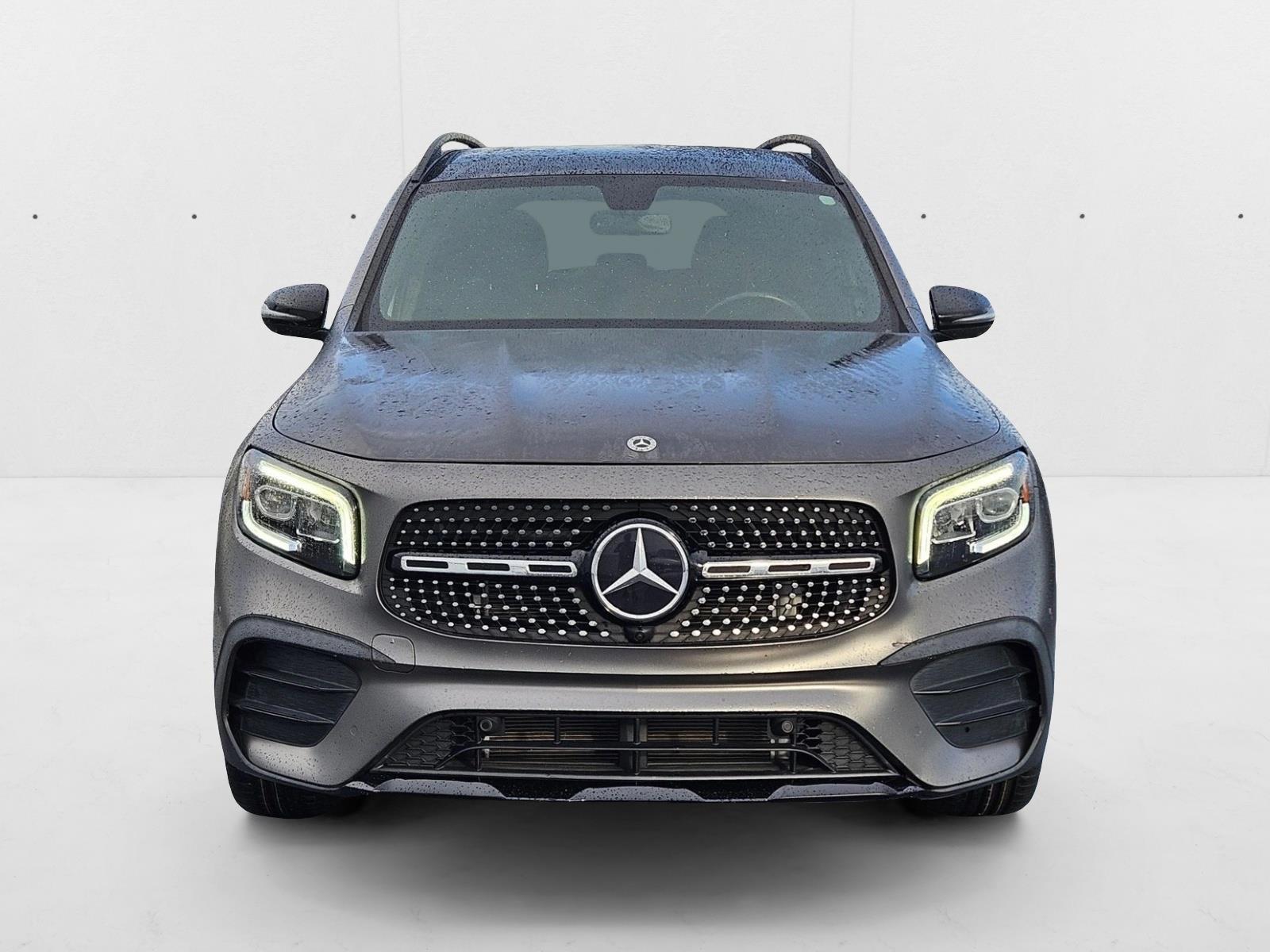 2022 Mercedes Benz GLB 250 photo 2
