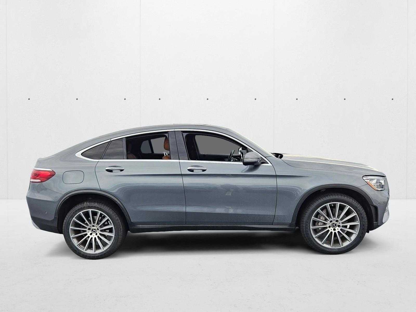 2020 Mercedes Benz GLC 300 4MATIC Coupe photo 2