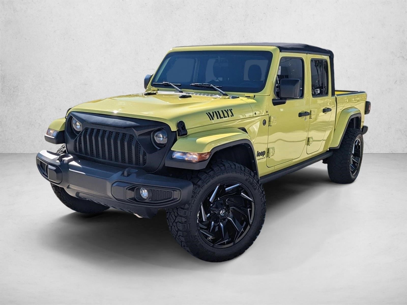 2023 Jeep Gladiator Willys's photo