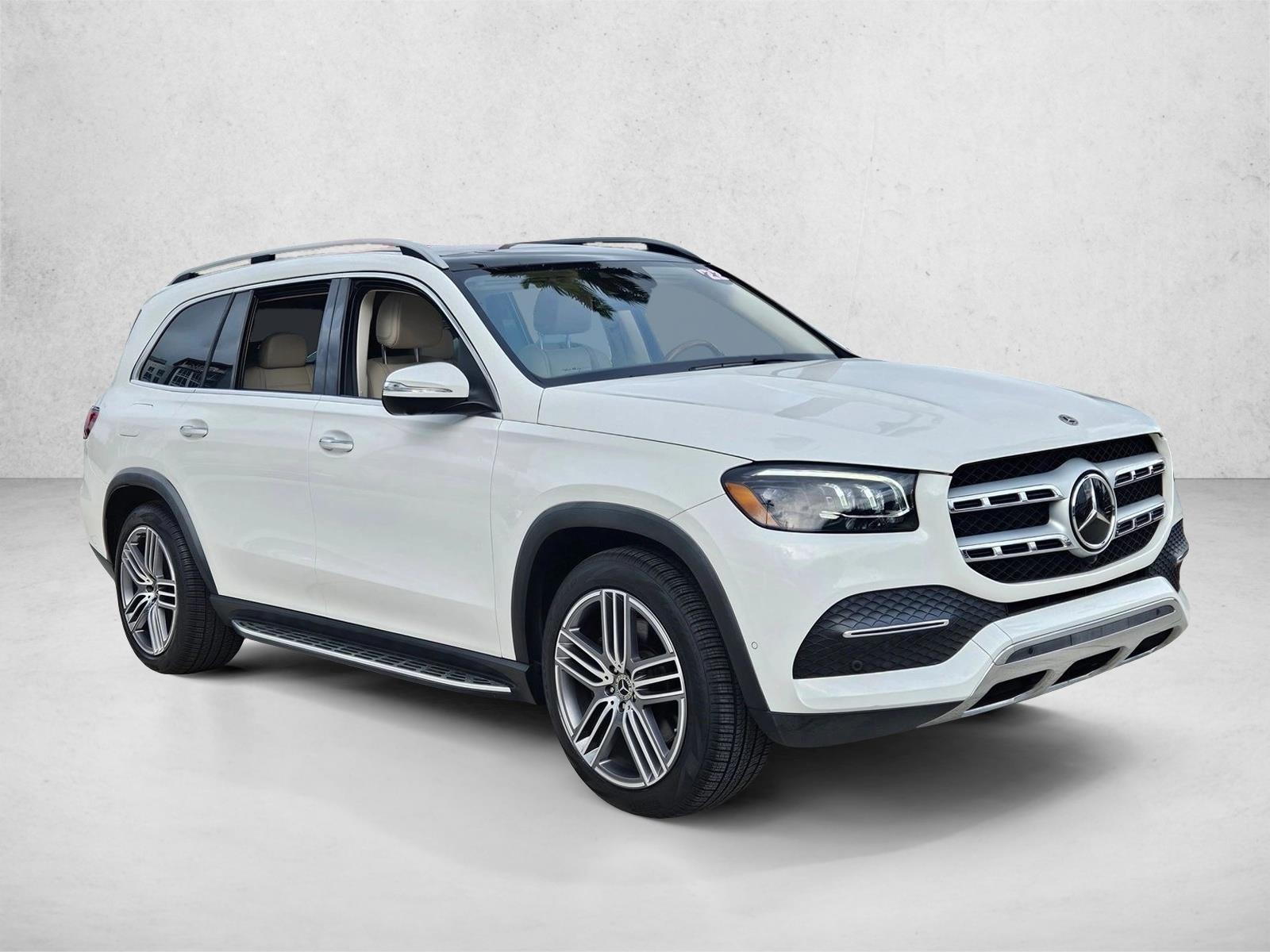 2022 Mercedes Benz GLS 450 4MATIC photo 3