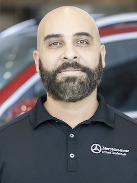 Staff member Manuel Guzman from ID_3129131e7a8c